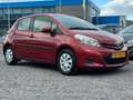 Toyota Yaris 1.0 VVT-i Aspiration/CAMERA/AIRCO Rood - thumbnail 5
