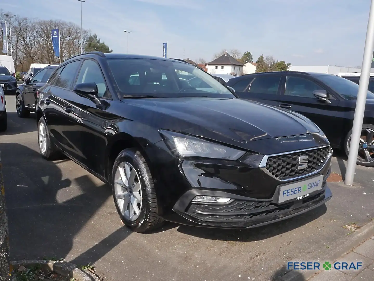 SEAT Leon Sportstourer Style 1.5 TSI DSG LED*NAVI*PDC Noir - 2