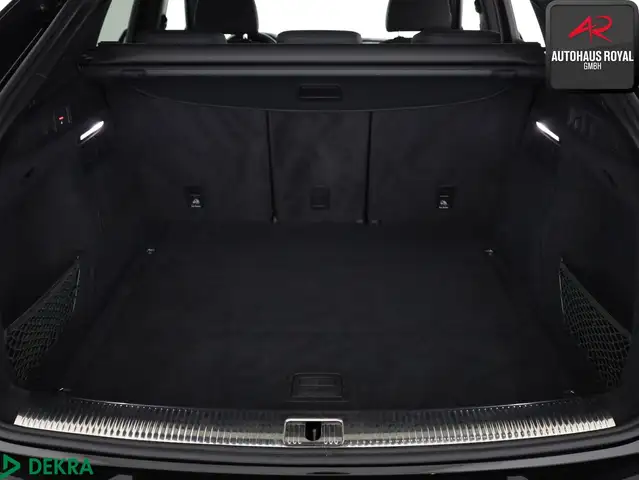 Audi Q5 view 14