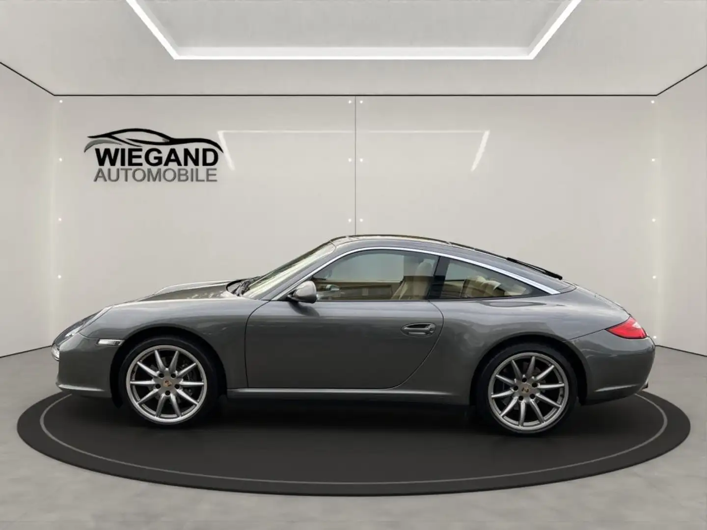 Porsche 911 Targa 4+PDC+SITZHEIZUNG+LEDER+19 Grau - 2