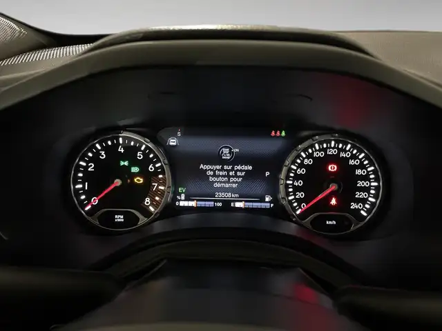 Jeep Renegade view 2