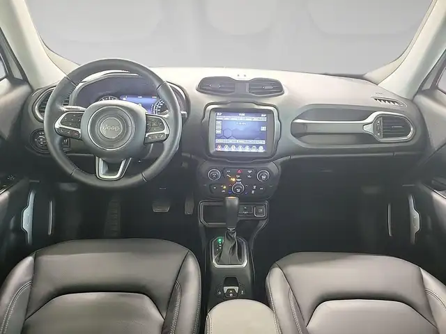 Jeep Renegade view 5