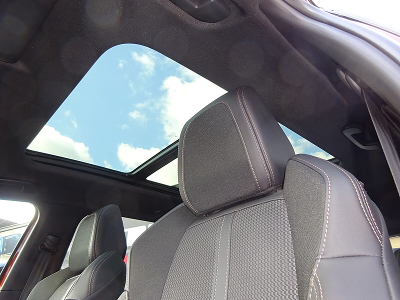 Peugeot 5008 BlueHDI 130 EAT8 GT — photo 8