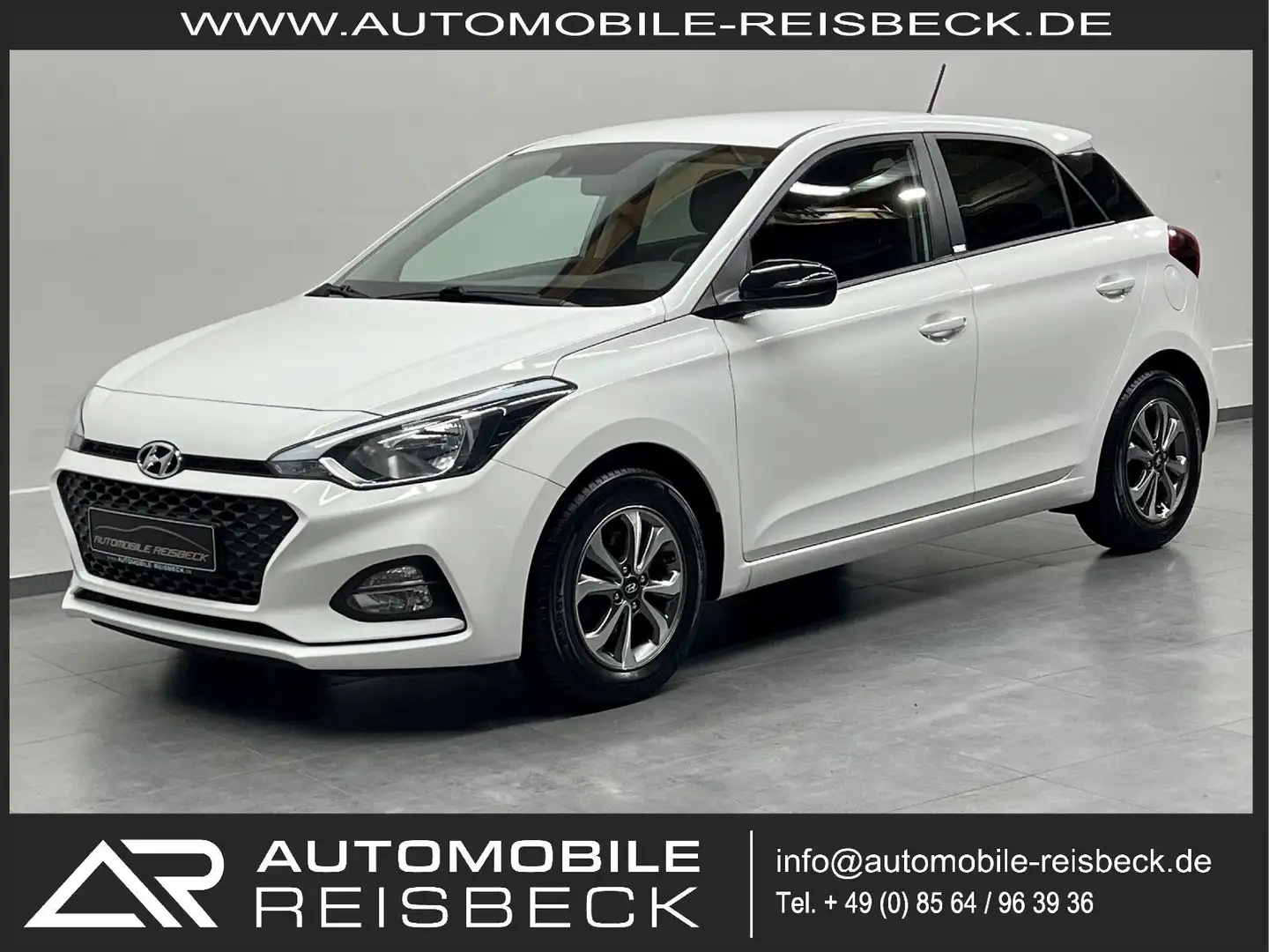 Hyundai i20 *YES*wenig KM*Kamera*Sitz-Lenkradhzg.*Carplay Weiß - 1