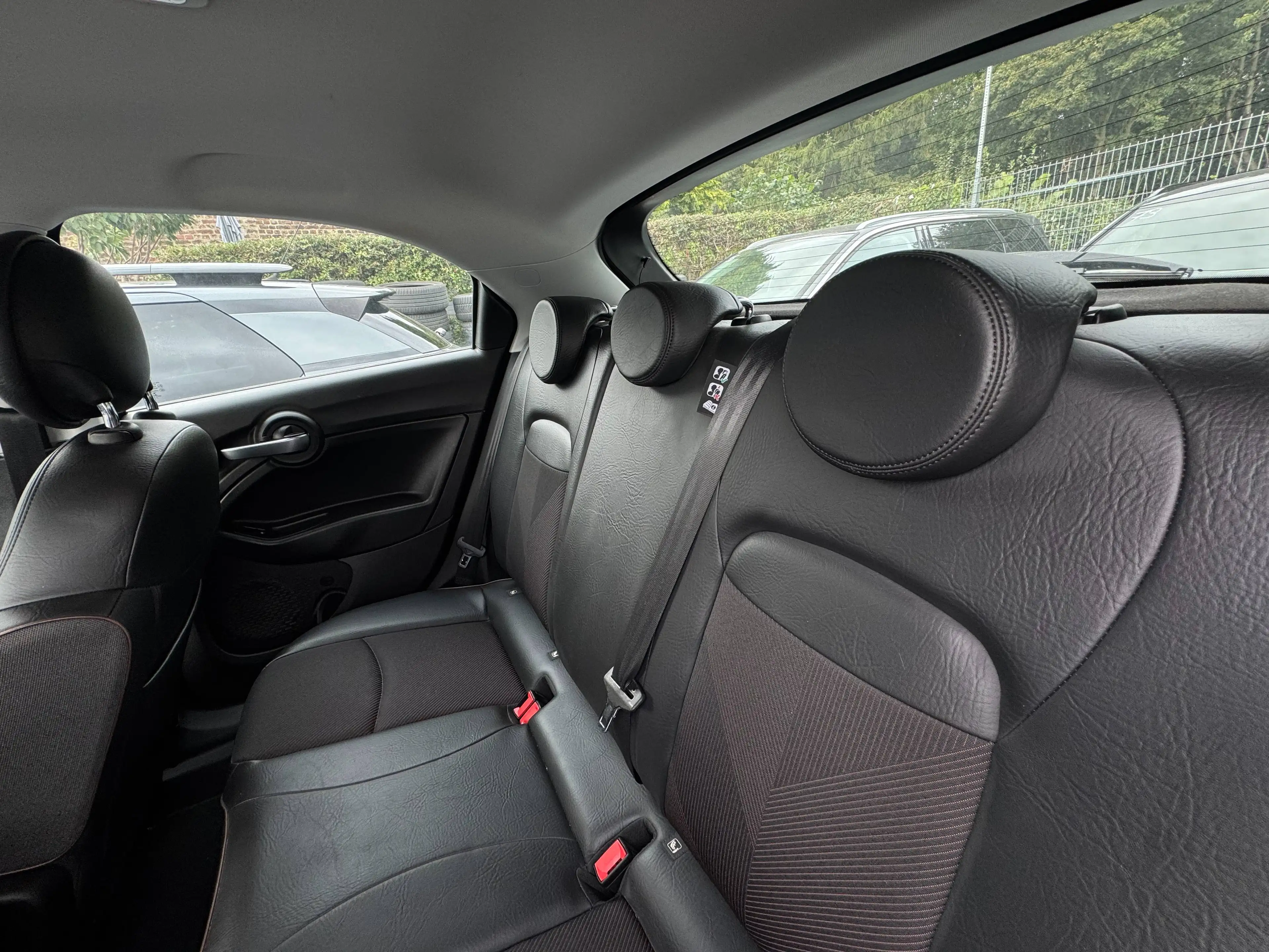 Fiat 500X 1,0*Teilleder*Navi*Klima*Kamera* — photo 14