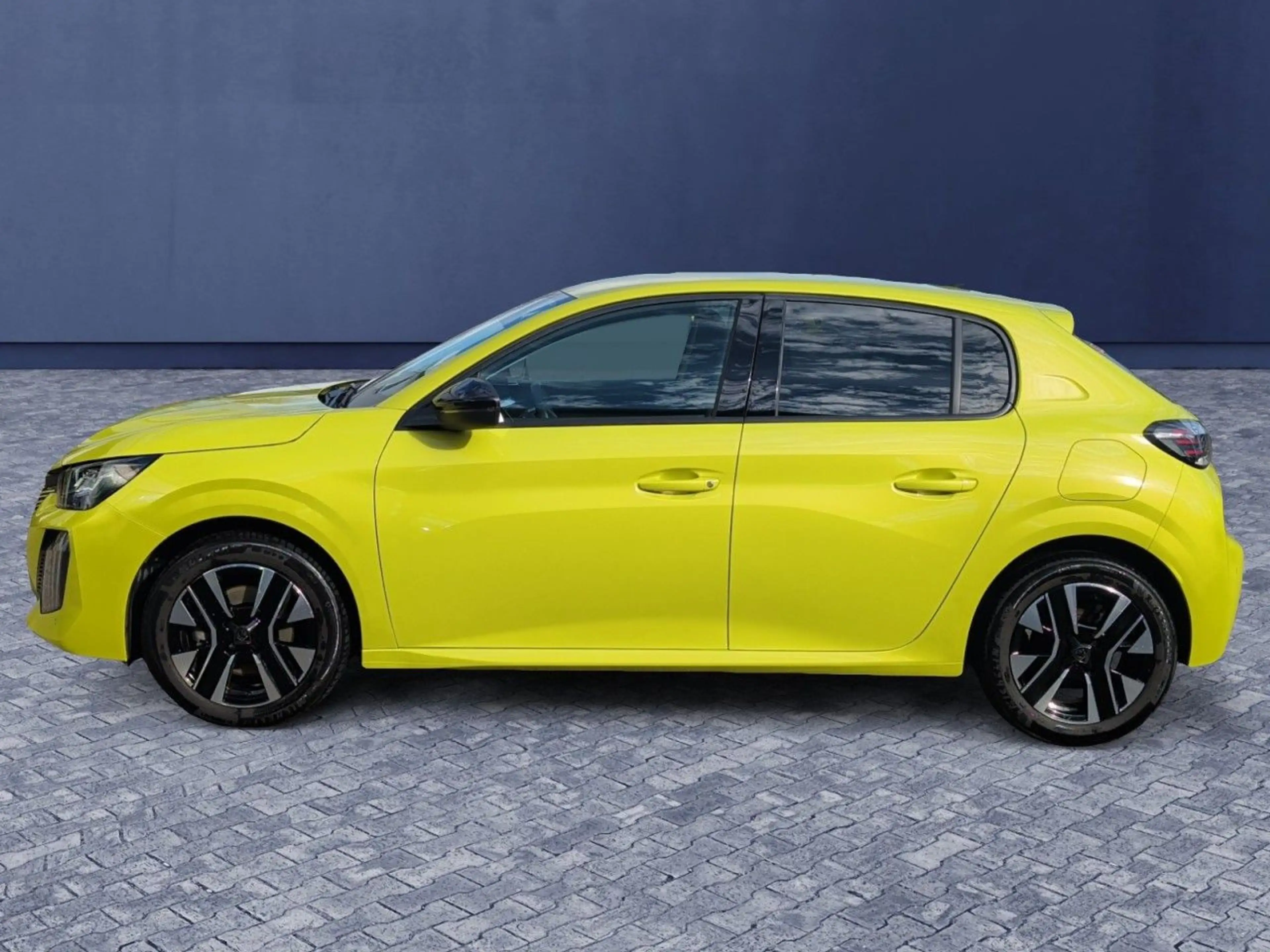 Peugeot 208 Allure Hybrid 100 Autm+Kamera+Parkpilo+Sitzh — photo 3