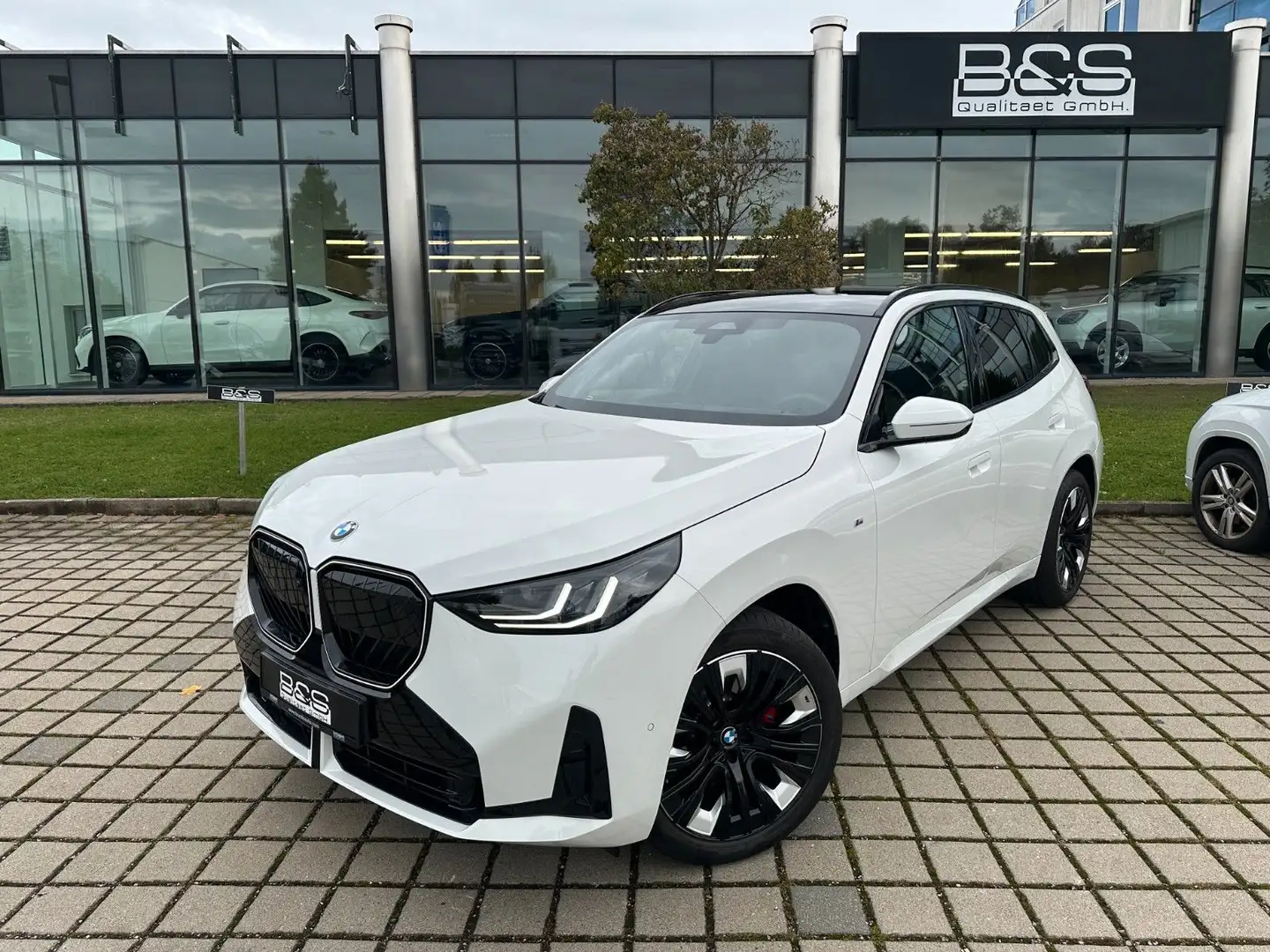 BMW X3 20d xDrive M Sport,Panorama,Harman,ACC,usw. Weiß - 2