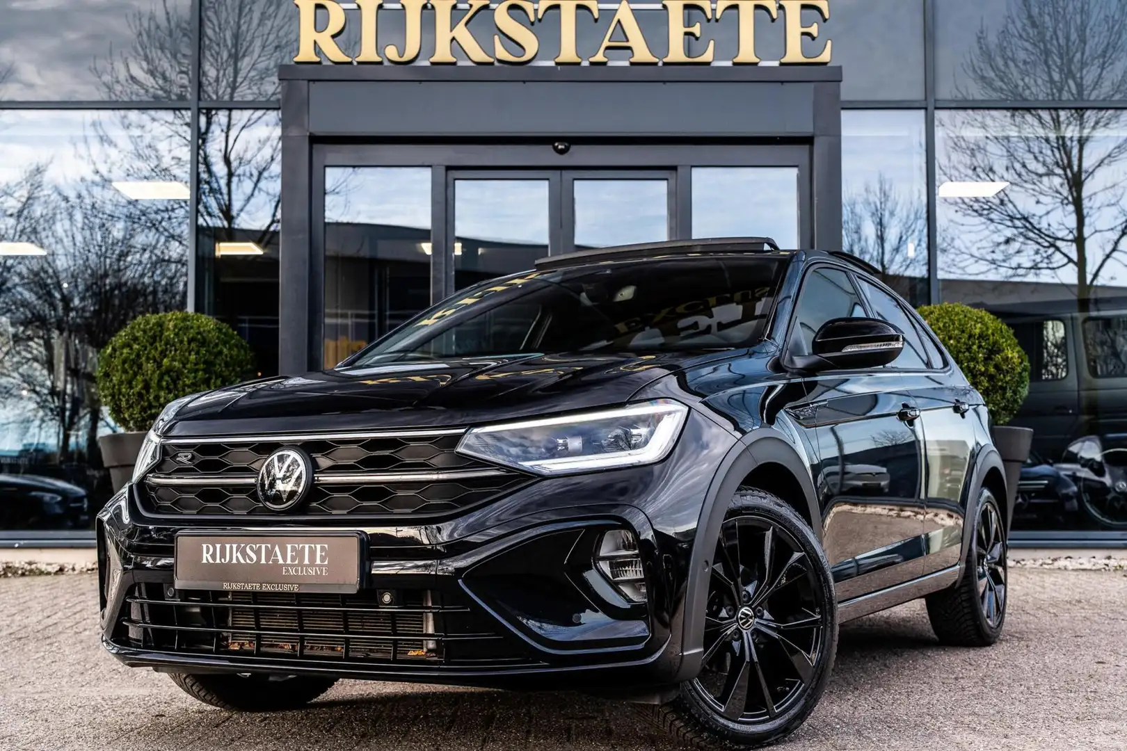 Volkswagen Taigo 1.5 TSI R-Line|PANO|18'|VIRTUAL|CARPLAY|LED Nero - 1