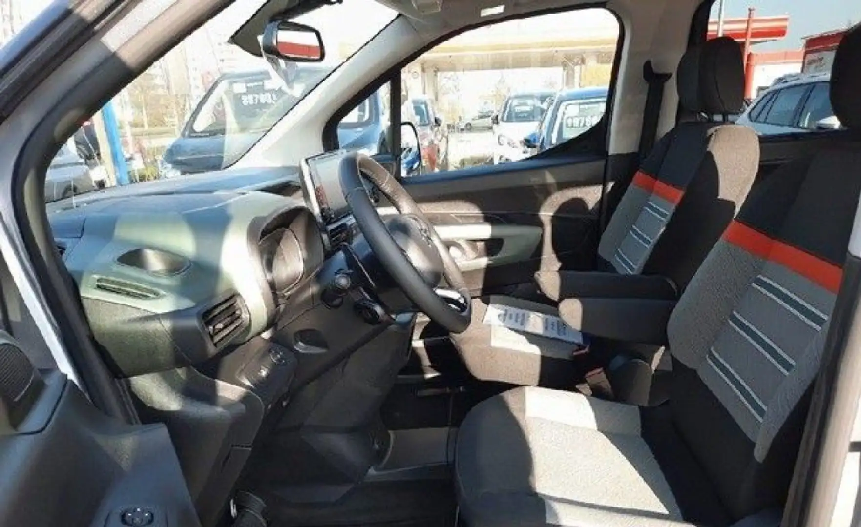 Citroen Berlingo BlueHDi 130 Stop&Start XL 5 posti Shine Grigio - 2