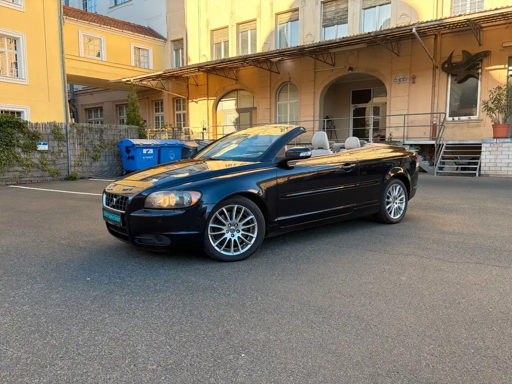 Volvo C70 2010 из Европы — купить под ключ