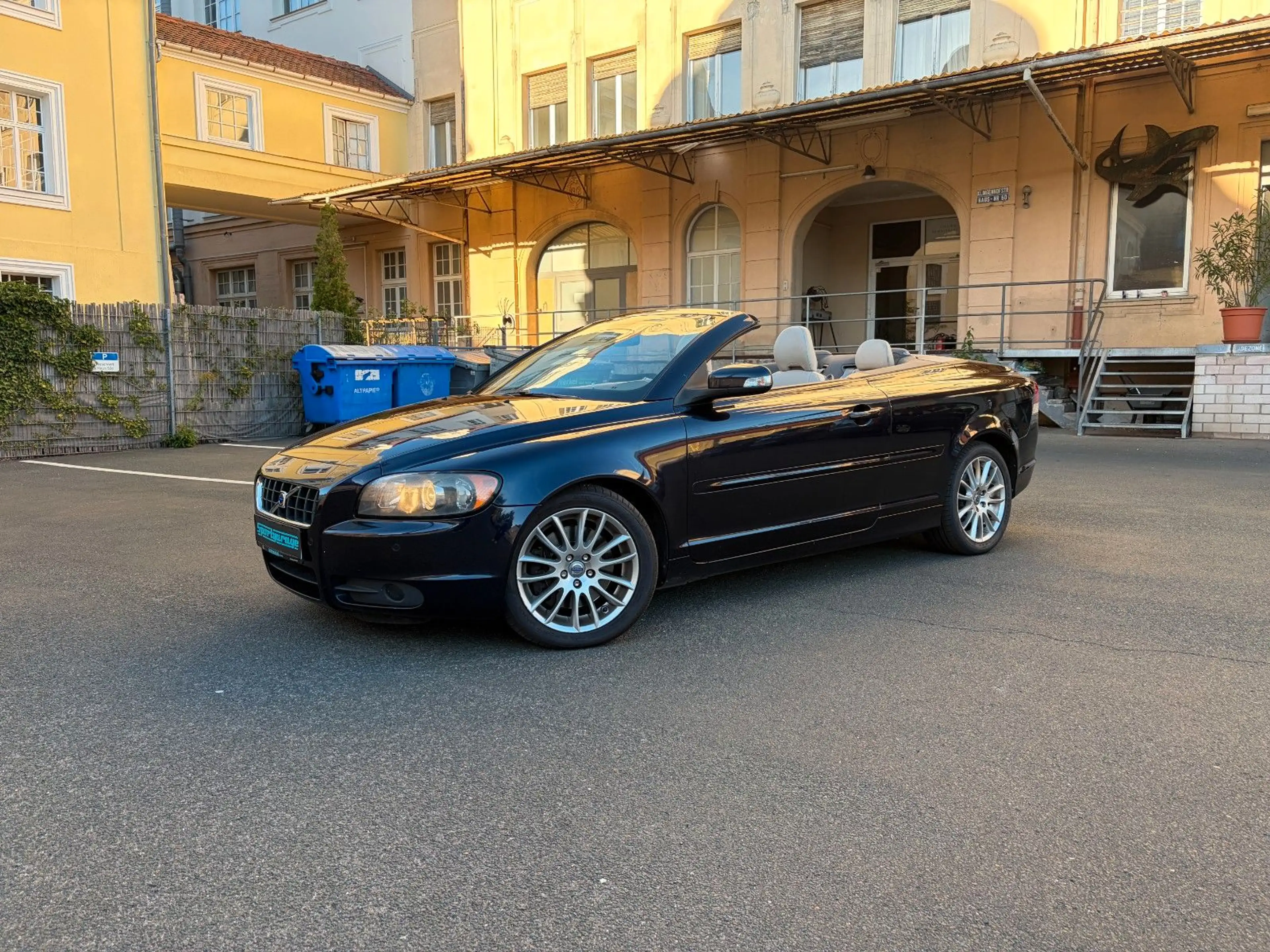 Volvo C70 Cabriolet 2.4 Momentum *MwSt*