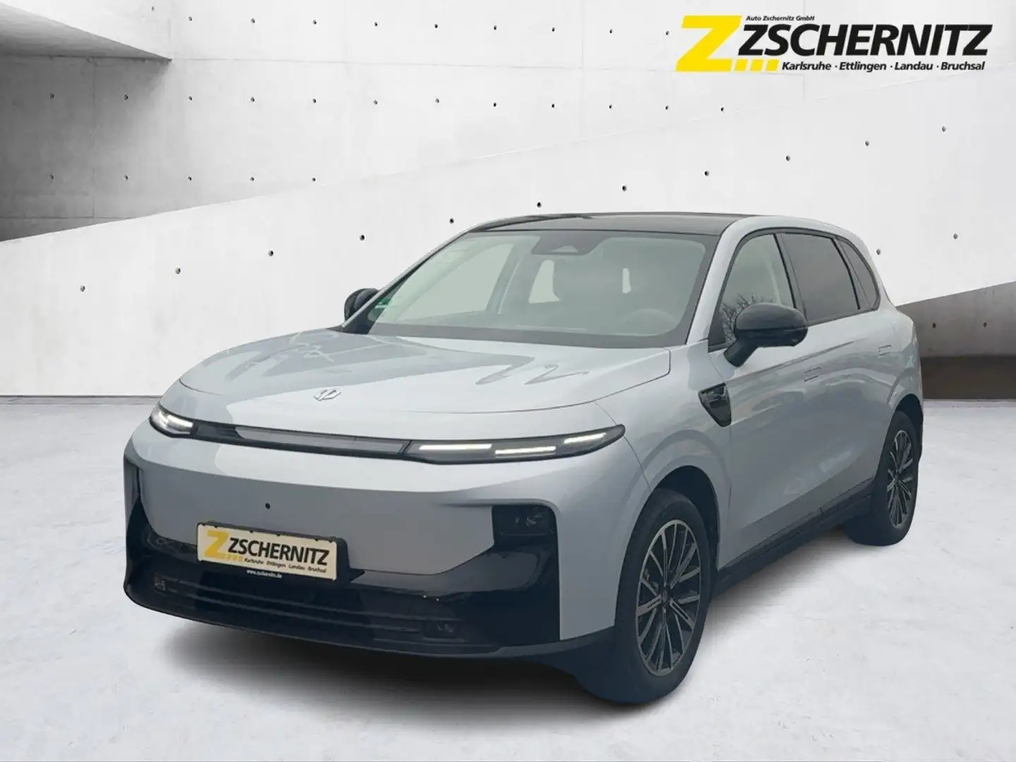 Leapmotor B10 67 W BEV Design Pro Max AUT Silber - 1