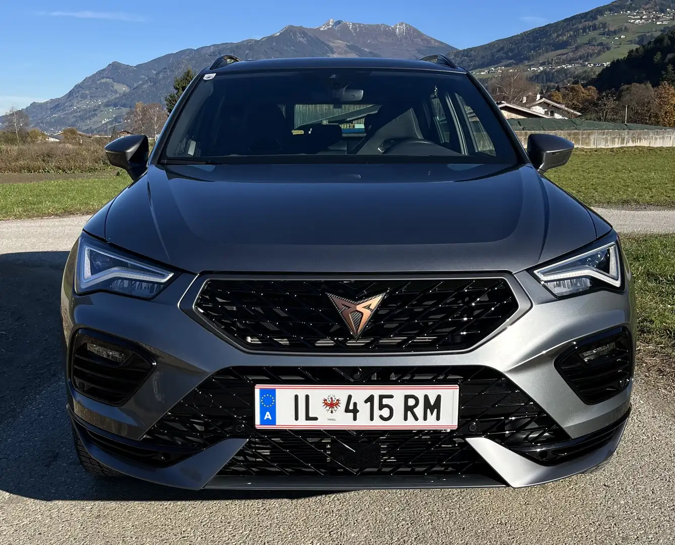 CUPRA Ateca 2,0 TSI 4Drive DSG 190 Grau - 2