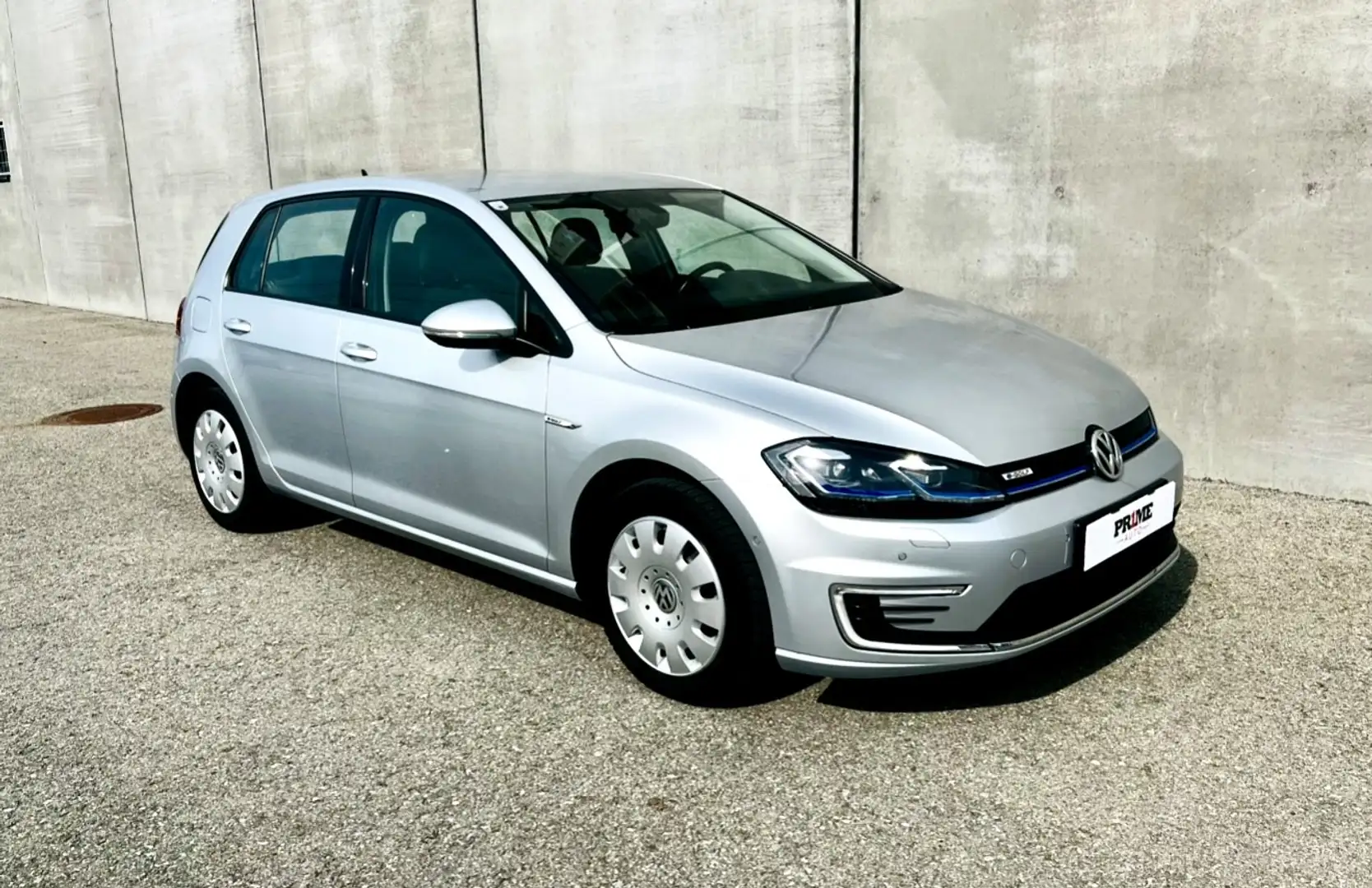 Volkswagen e-Golf 35,8kWh (mit Batterie) - 2