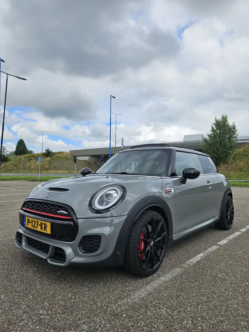 MINI John Cooper Works 2.0 JCW Chili Šedá - 1