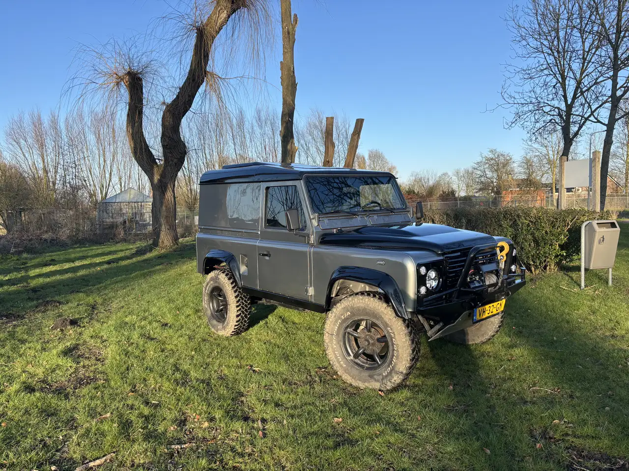 Land Rover Defender Typ 90 County, foto 3