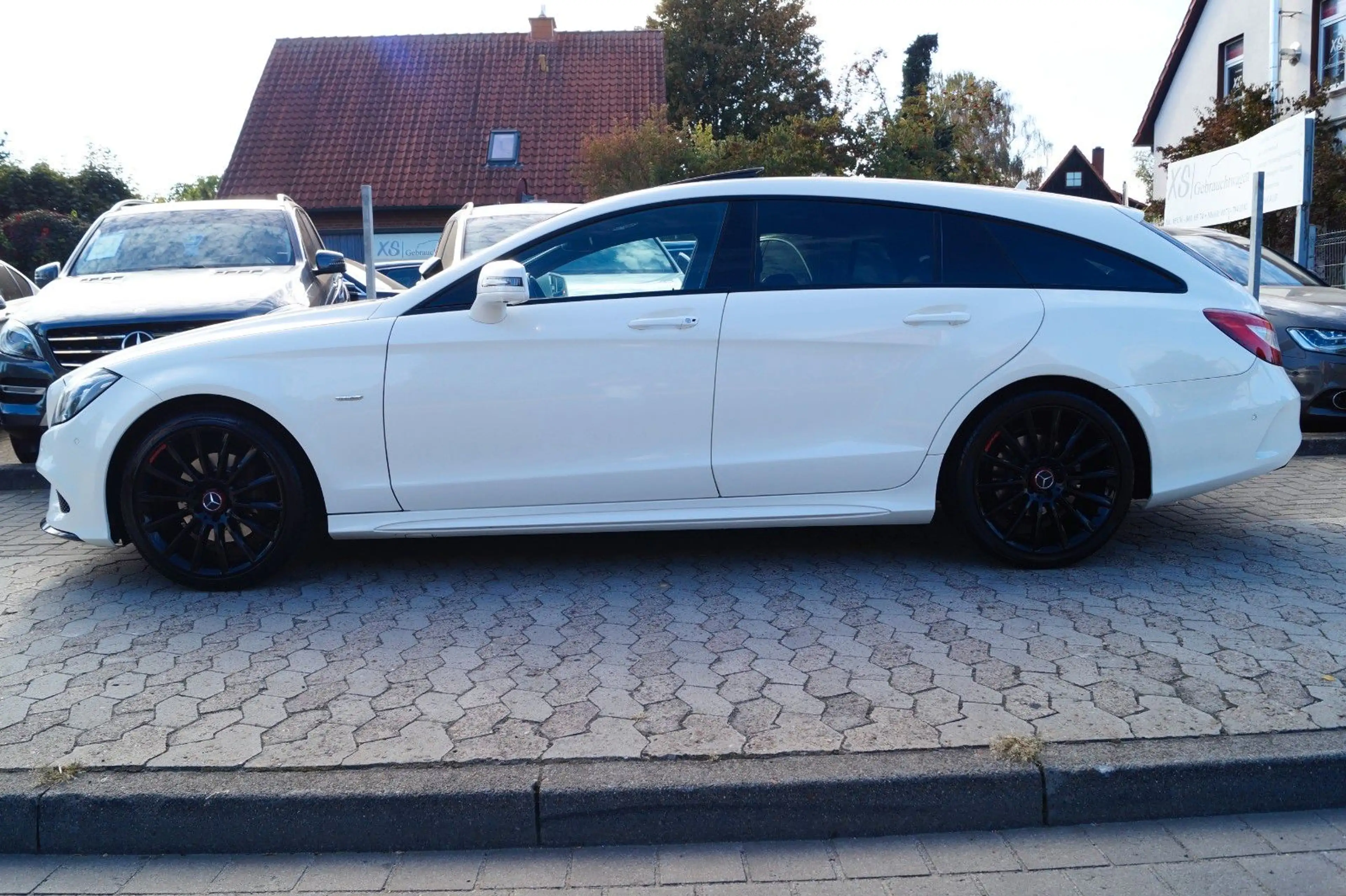 Mercedes-Benz CLS 250 d SB 4Matic 7G-Tronic AMG-Line Final Edi — photo 4