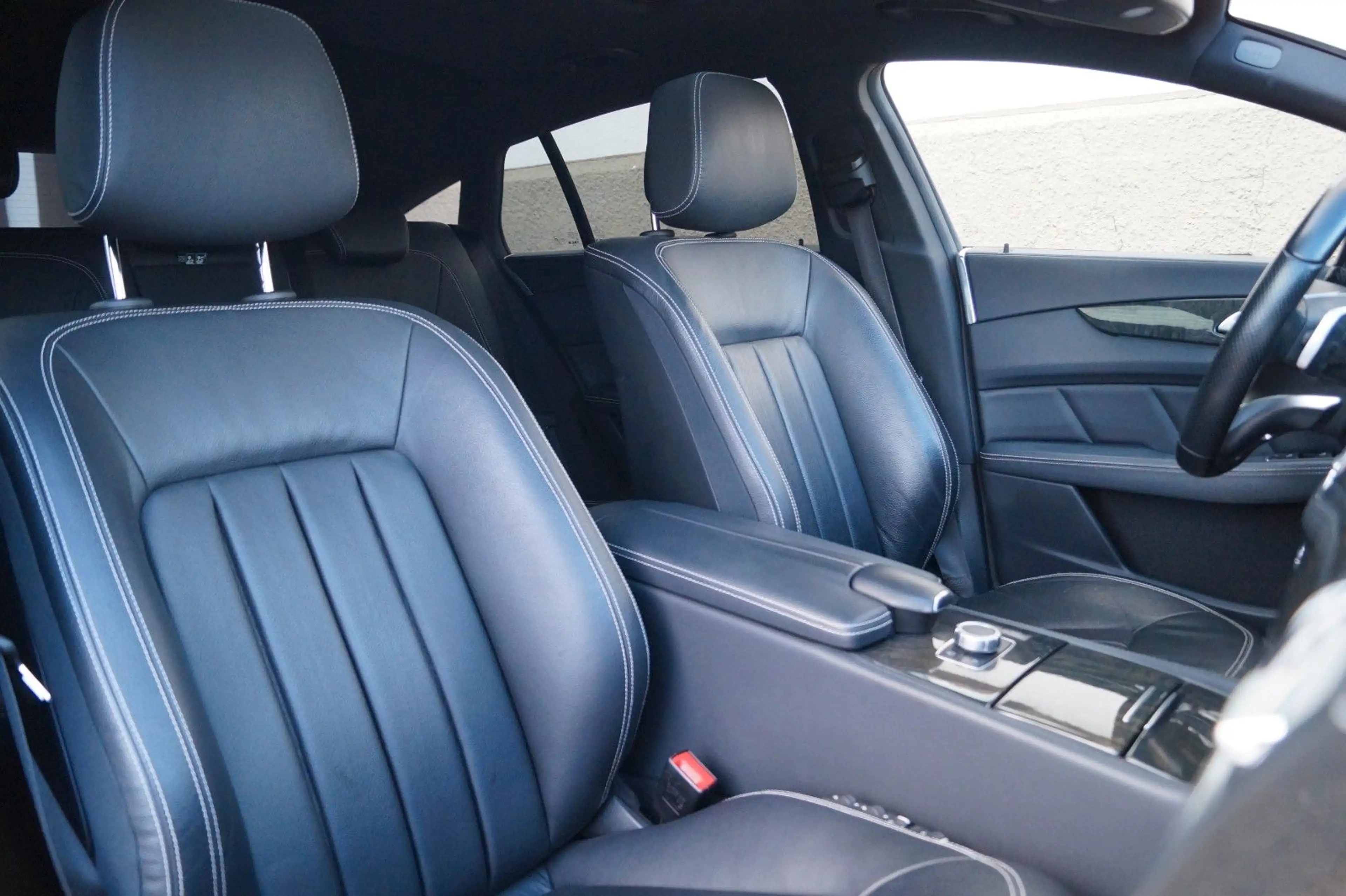 Mercedes-Benz CLS 250 d SB 4Matic 7G-Tronic AMG-Line Final Edi — photo 14