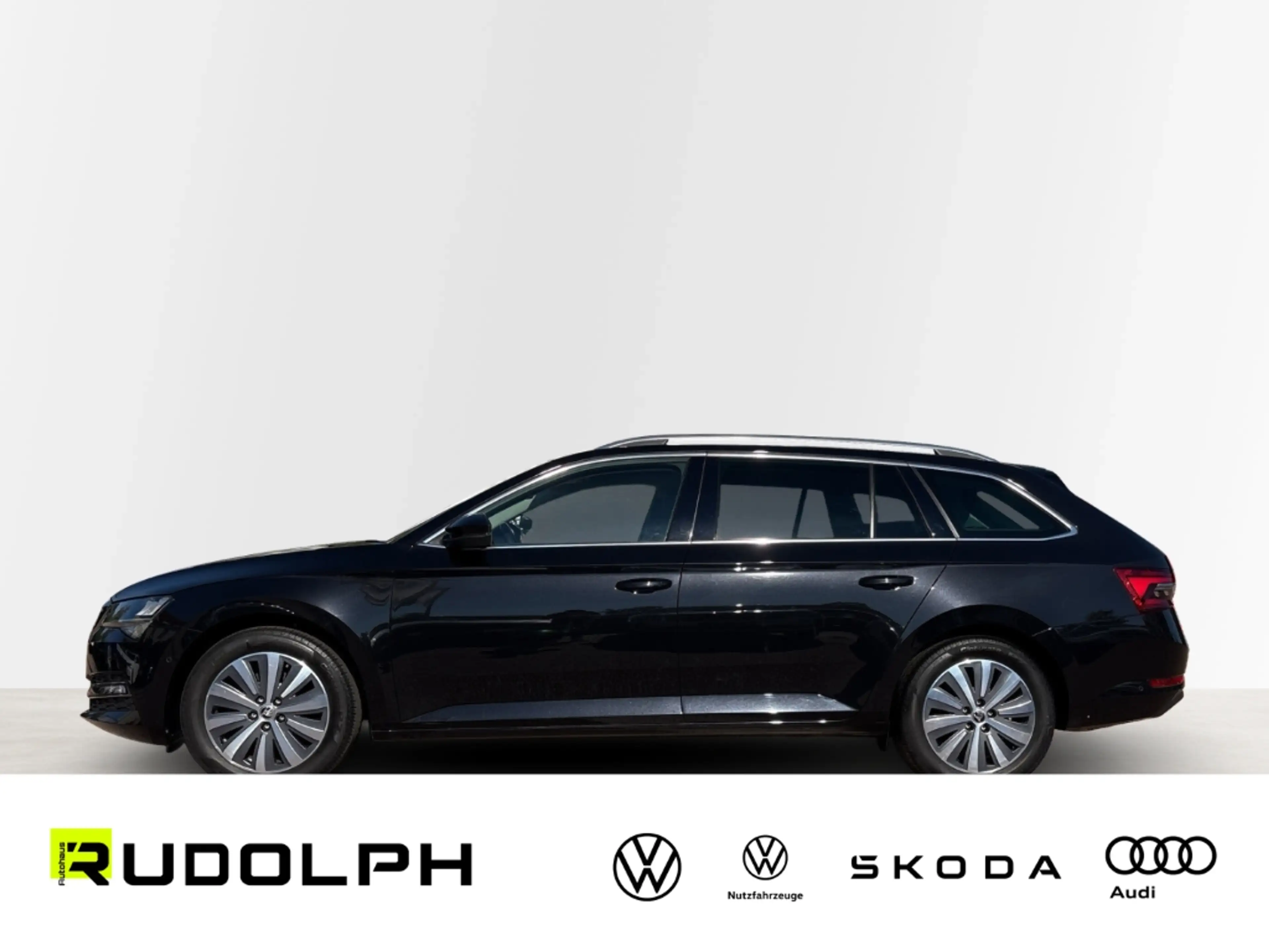 Skoda Superb 2.0 TDI Style StandHZG 360° AHK LED ACC — photo 2