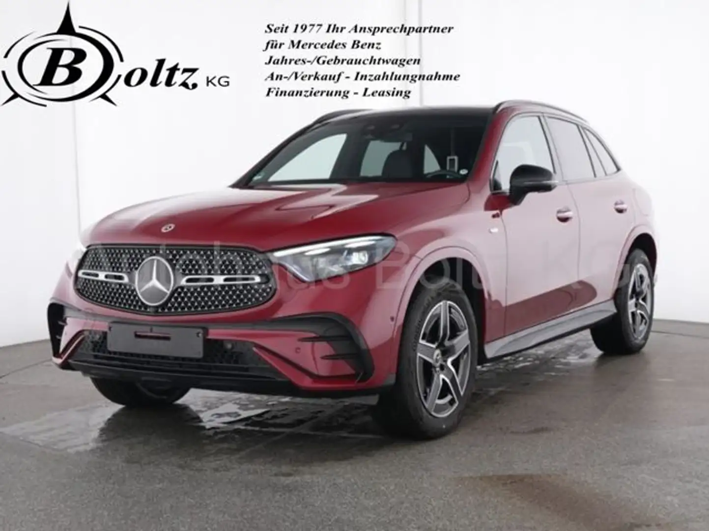 Mercedes-Benz GLC 300 e 4M AMG ENp 92Distr. Pano AHK 360 Kam. Rot - 1