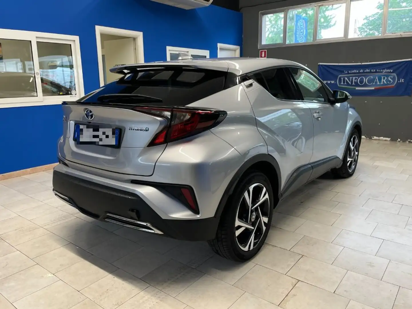 Toyota C-HR 2.0 Full-Hybrid PROMO (184cv) E-CVT Morebusiness Silver - 2