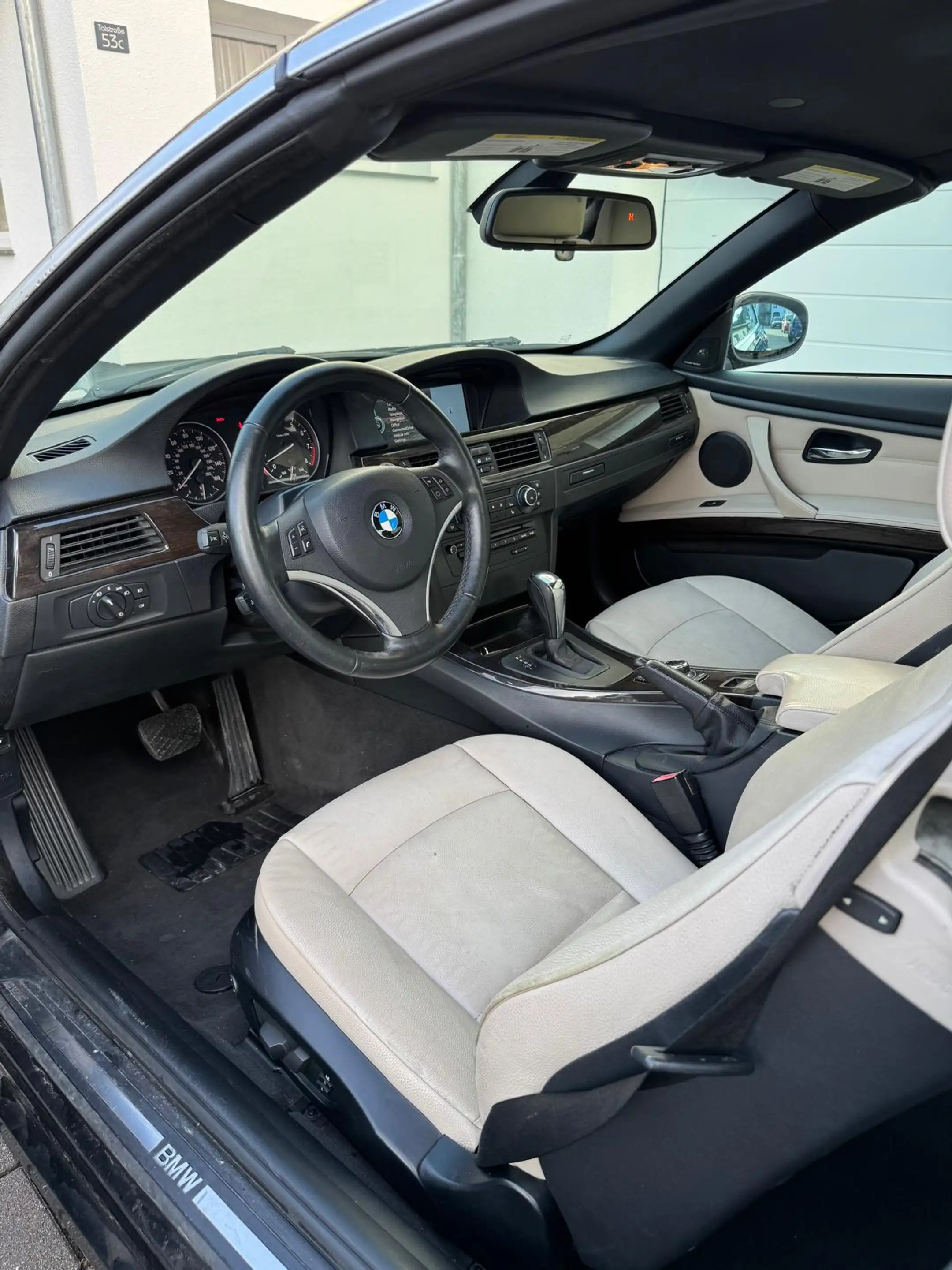 BMW 335 335i Cabrio Aut. — photo 10