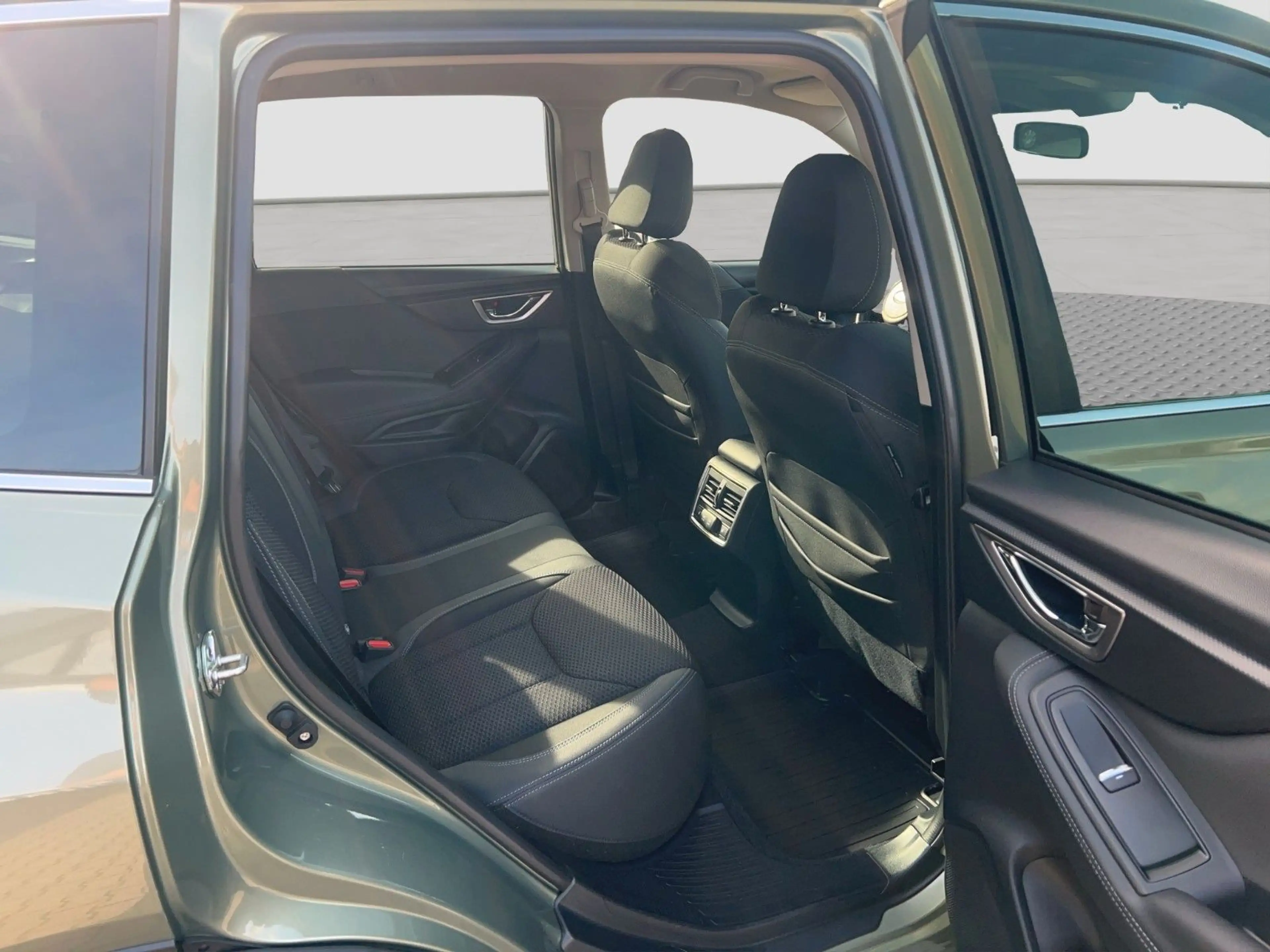 Subaru Forester Active *KAMERA*SITZHZ*LED*TEMPO*AHK — photo 15
