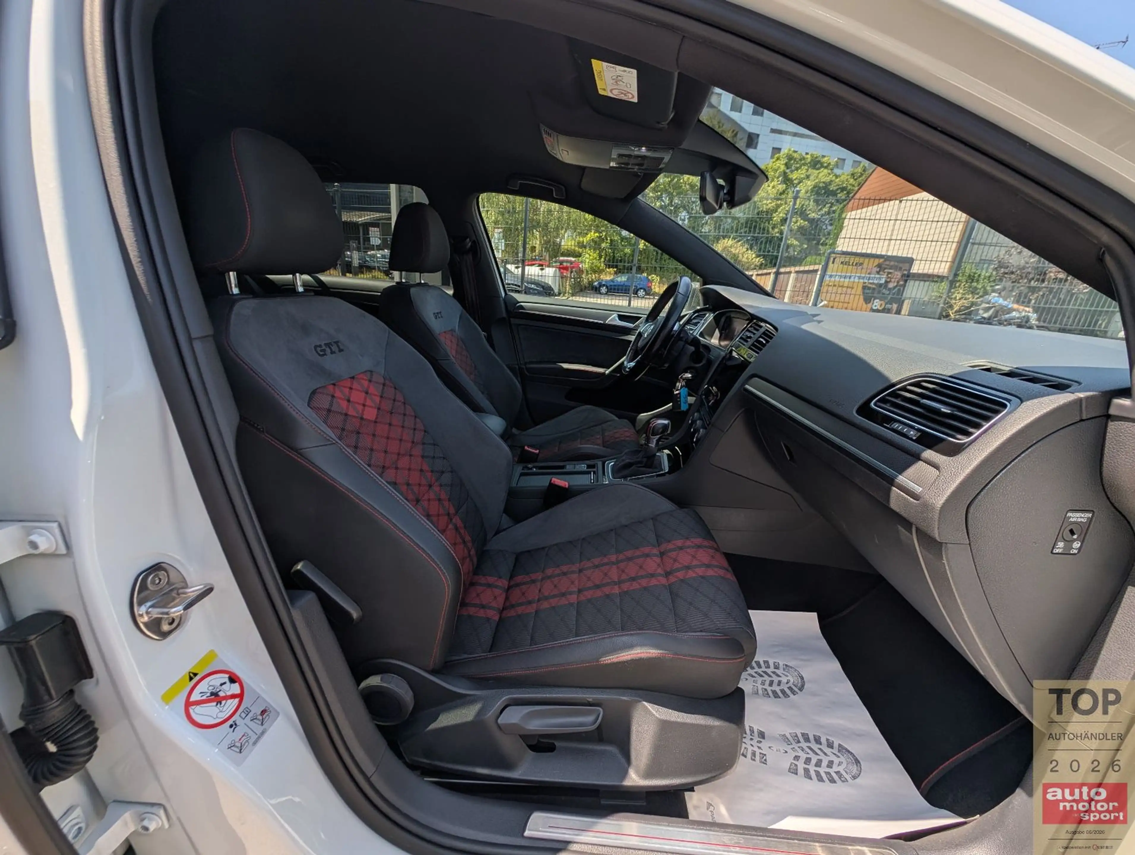 Volkswagen Golf VII 2.0 GTI TCR*ACC*LED*Virtual*Assist*TOP* — photo 15