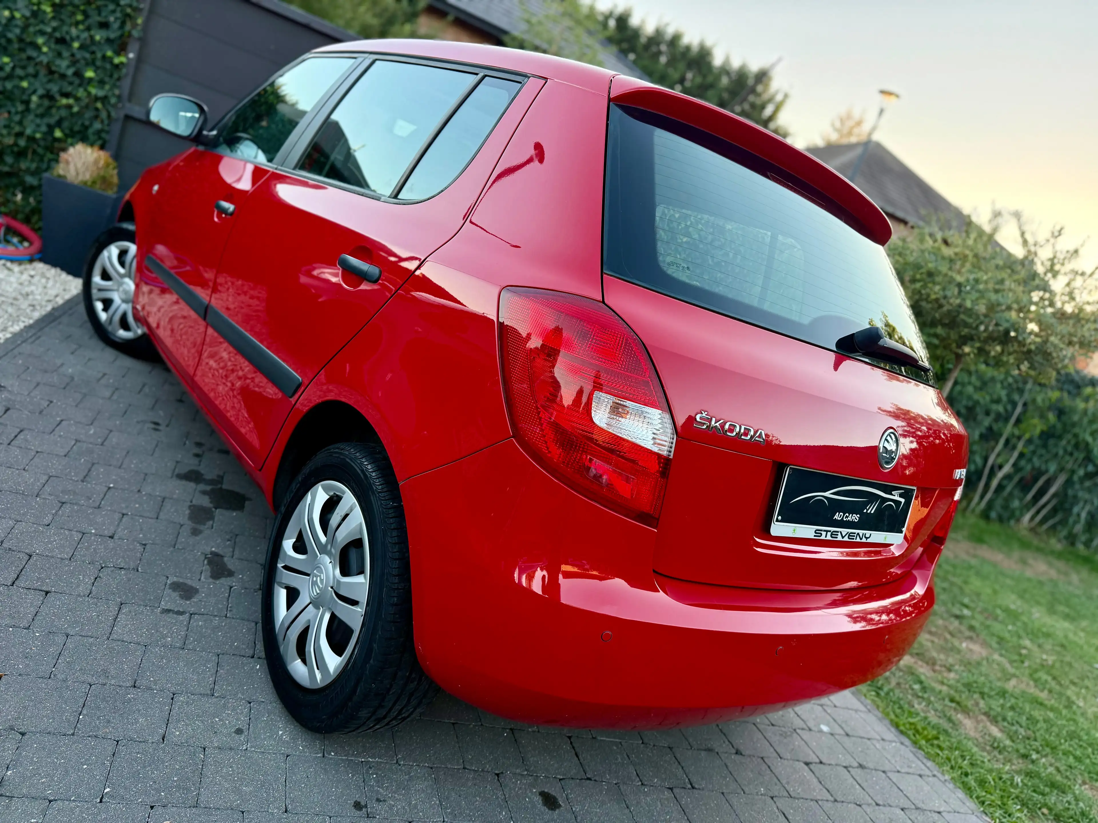 Skoda Fabia 1.2i * 67.000 KM *ÉTAT NEUF * TOIT OUVRANT * CARNET ❗️ — photo 3