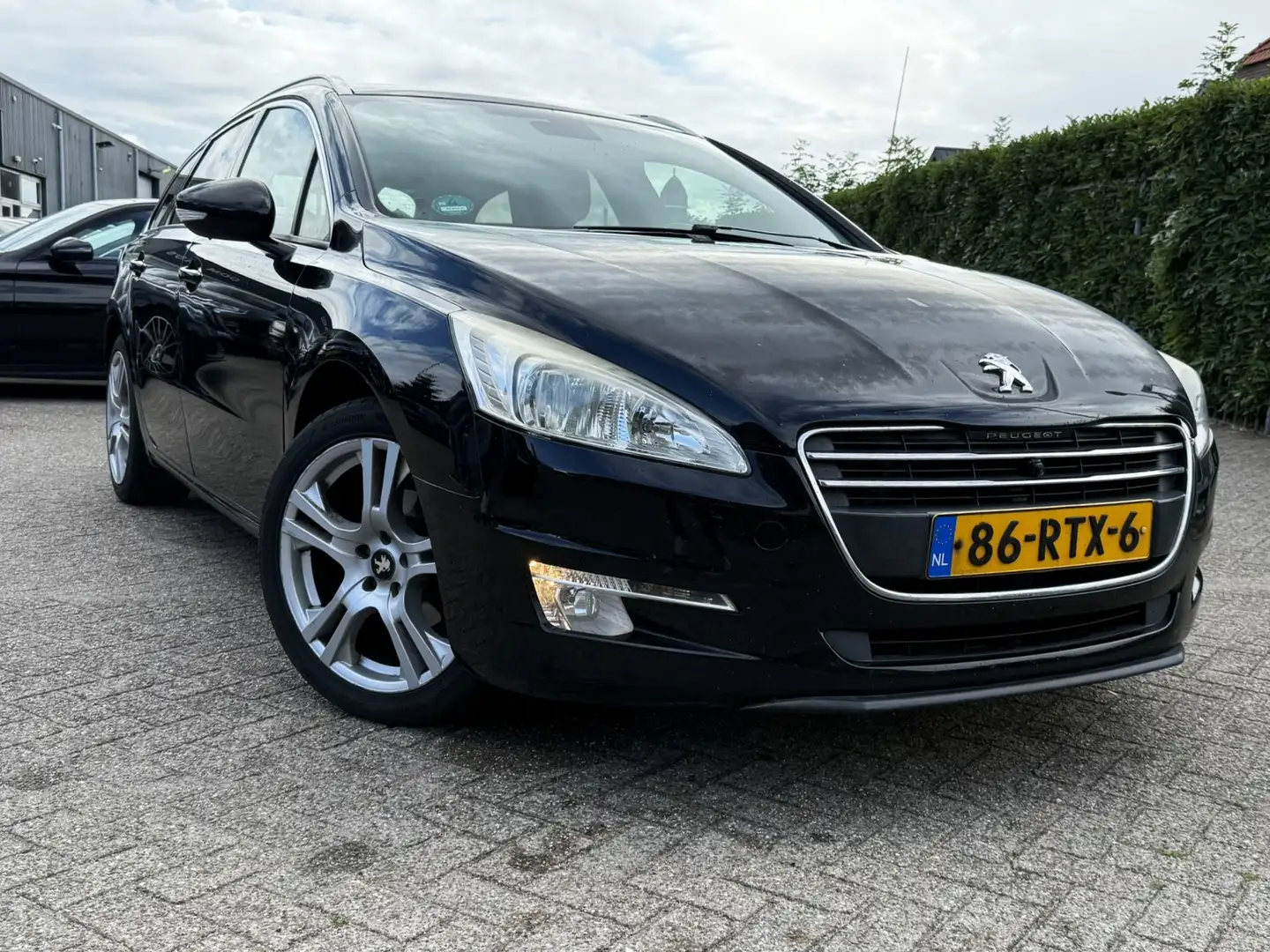Peugeot 508 SW 1.6 e-HDi AUOMAAT BLUE LEASE NAVI/PANO/TREKHAAK Black - 2