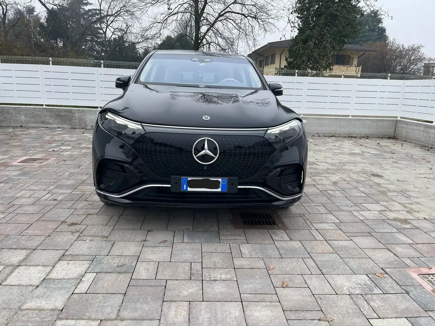 Mercedes-Benz EQS SUV EQS Чёрный - 1
