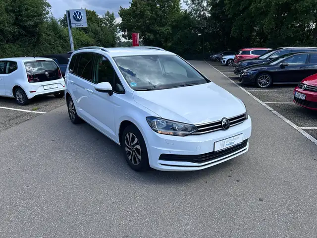 Volkswagen Touran 2.0 TDI ACTIVE Navi App-Connect