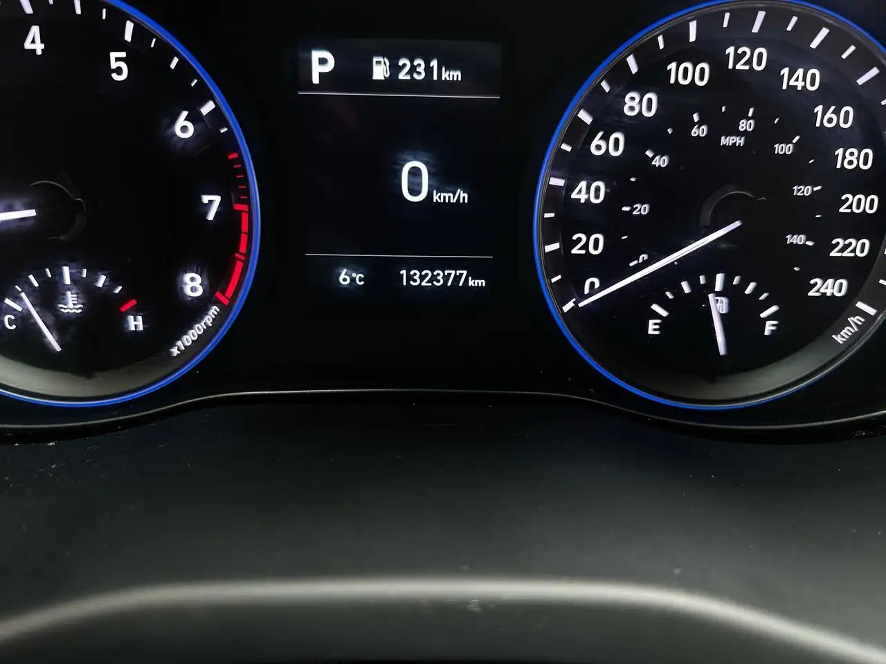 Hyundai KONA снимка Hyundai KONA