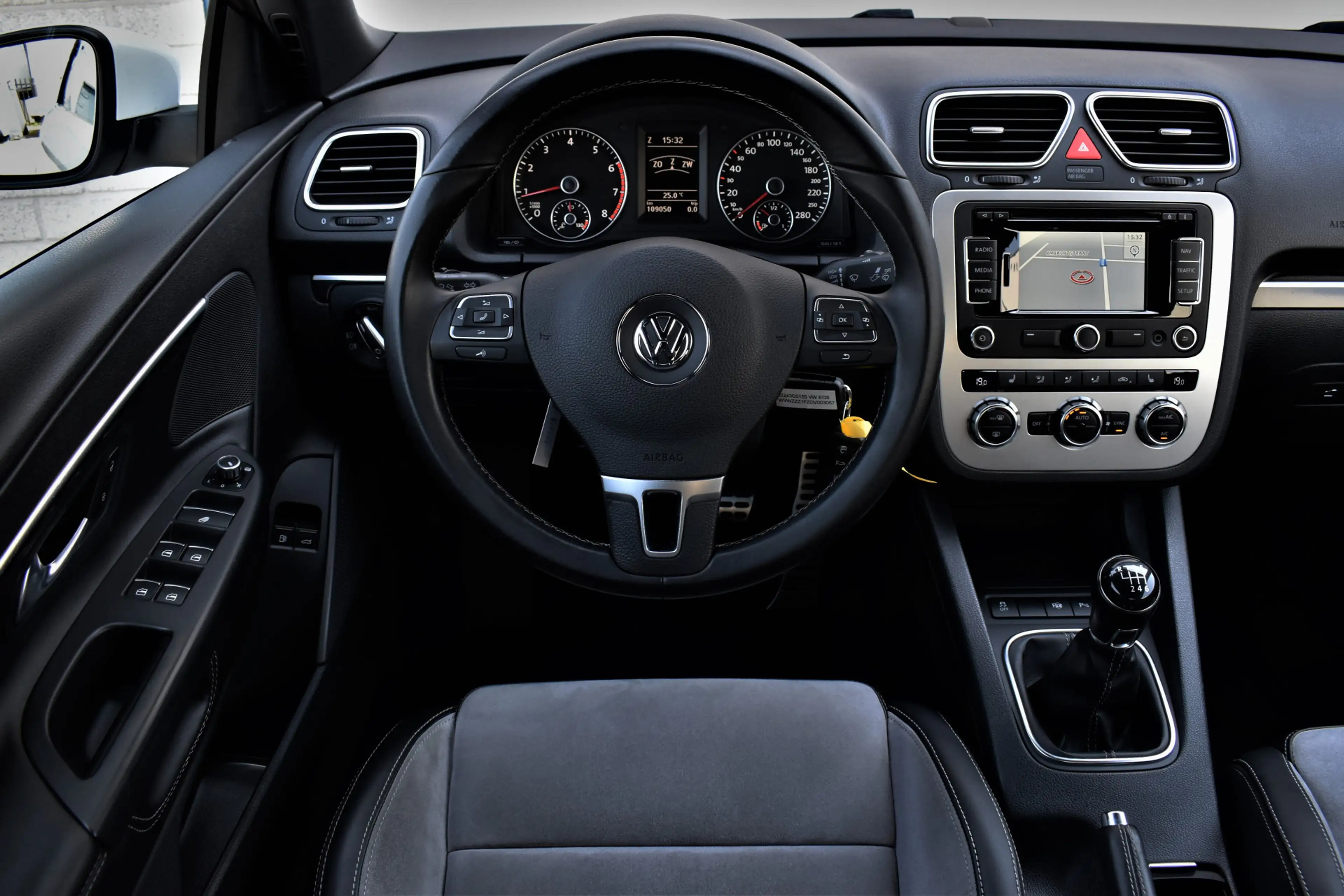 Volkswagen Eos 2.0 TSI 211pk Highline Navi/Xenon/Led/Leer/Alcanta — photo 13