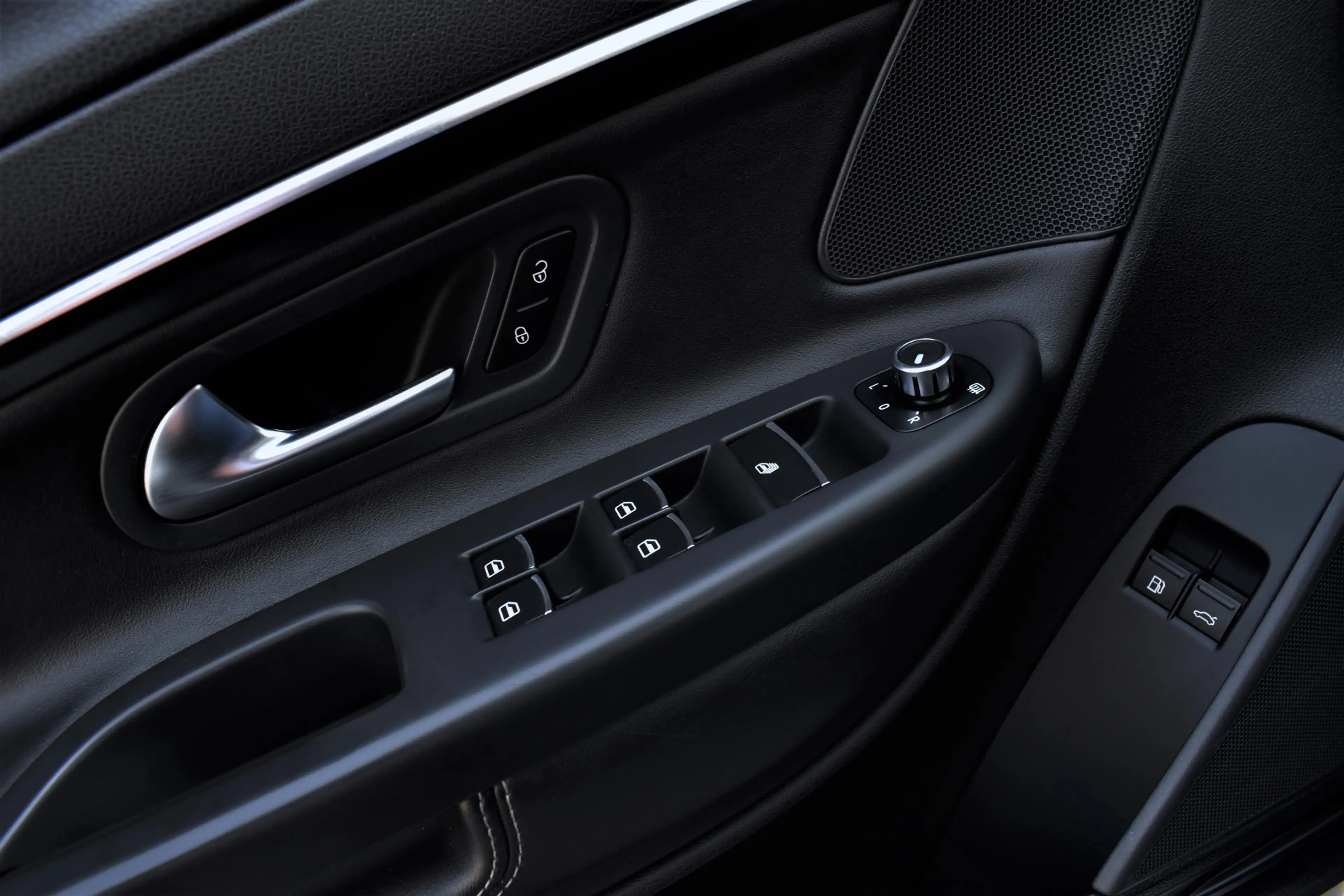 Volkswagen Eos 2.0 TSI 211pk Highline Navi/Xenon/Led/Leer/Alcanta — photo 24