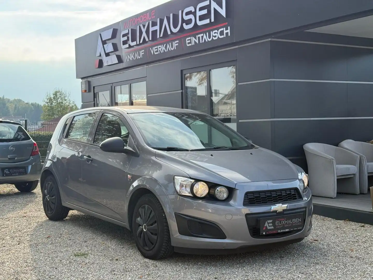 Chevrolet Aveo LS 1.2 Grau - 1