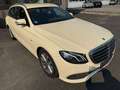 Mercedes-Benz E 200 *Shzg*Kamera*Leder*Navi*SportStyle*1.Hand* - thumbnail 2