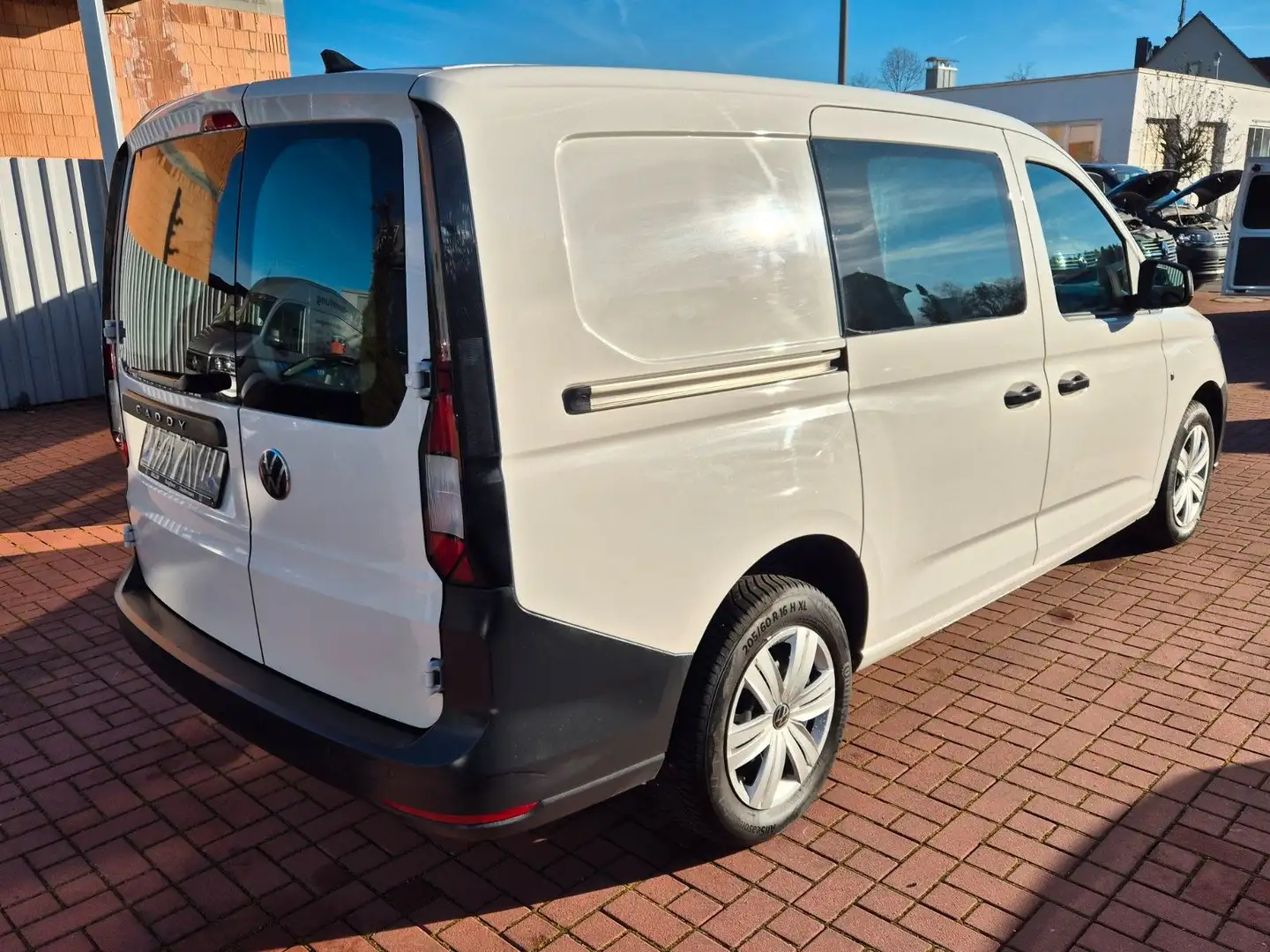Volkswagen Caddy Maxi Cargo 2,0 TDI Heckflügeltür + Fenster Blanc - 2