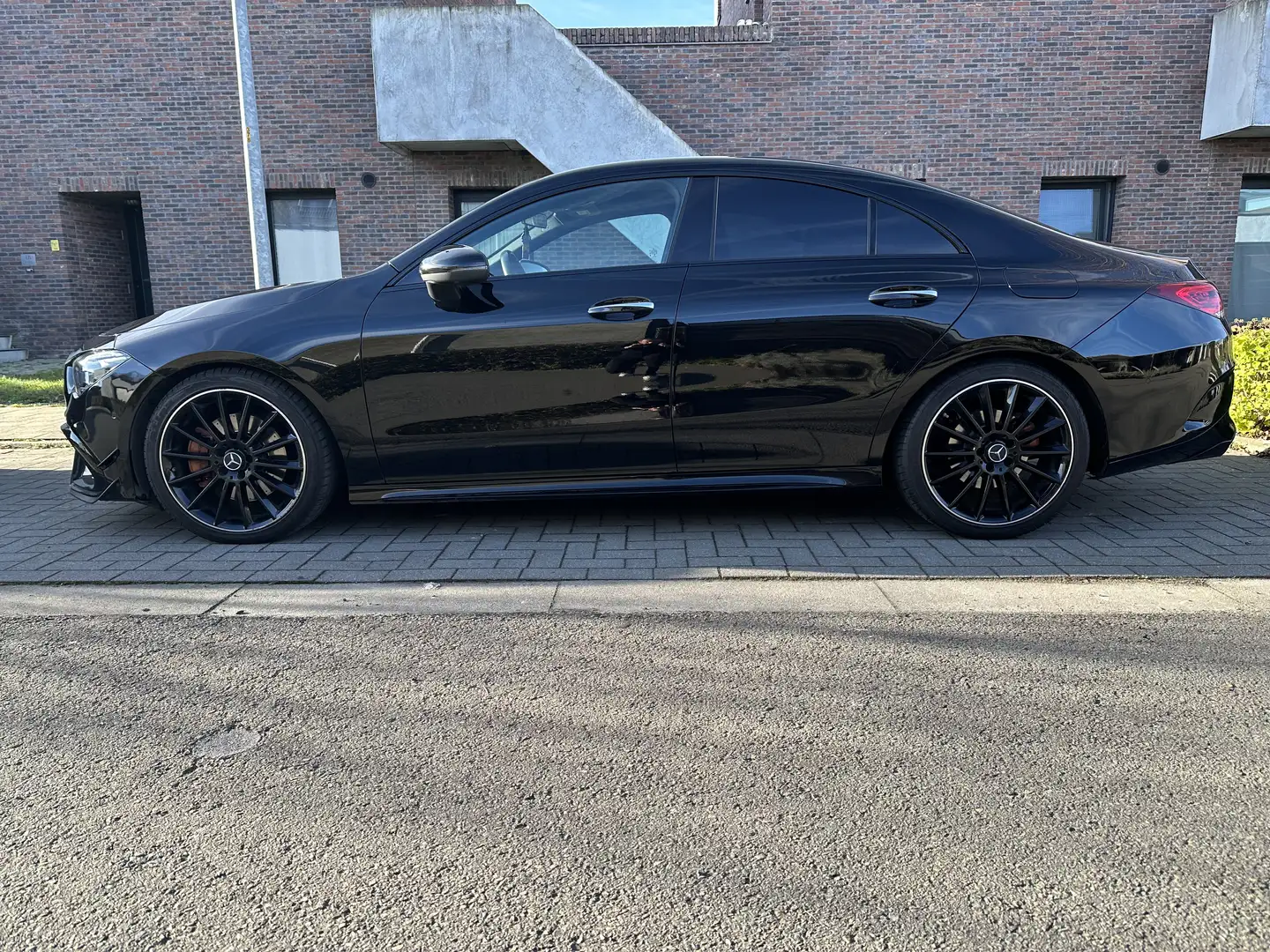 Mercedes-Benz CLA 200 d 8G-DCT AMG Line Exclusief AMG 45 Pack Noir - 2