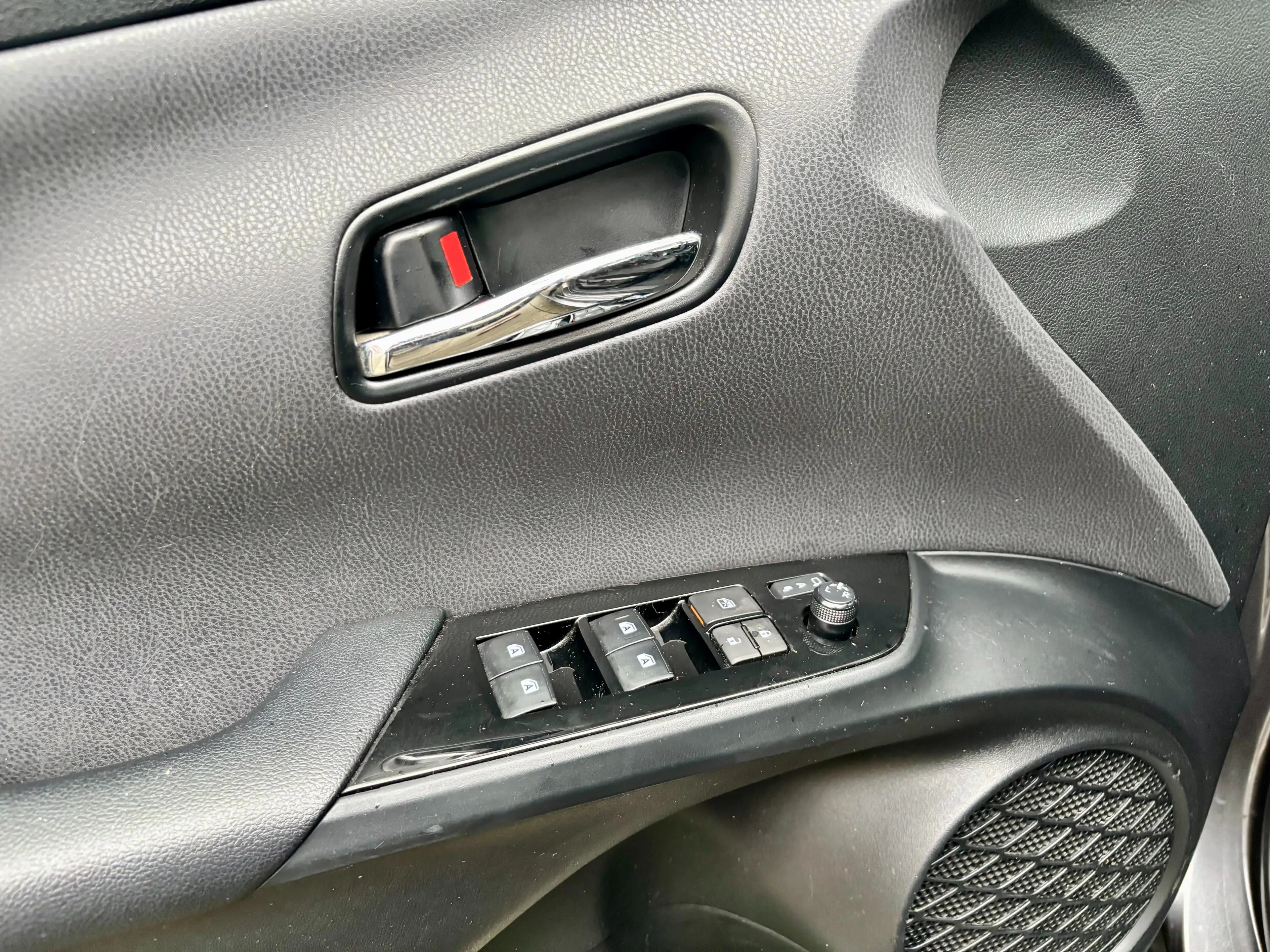 Toyota Prius Prius PHEV 1.8i VVT-i Business CV/GARANTIE 12 MOIS — photo 9