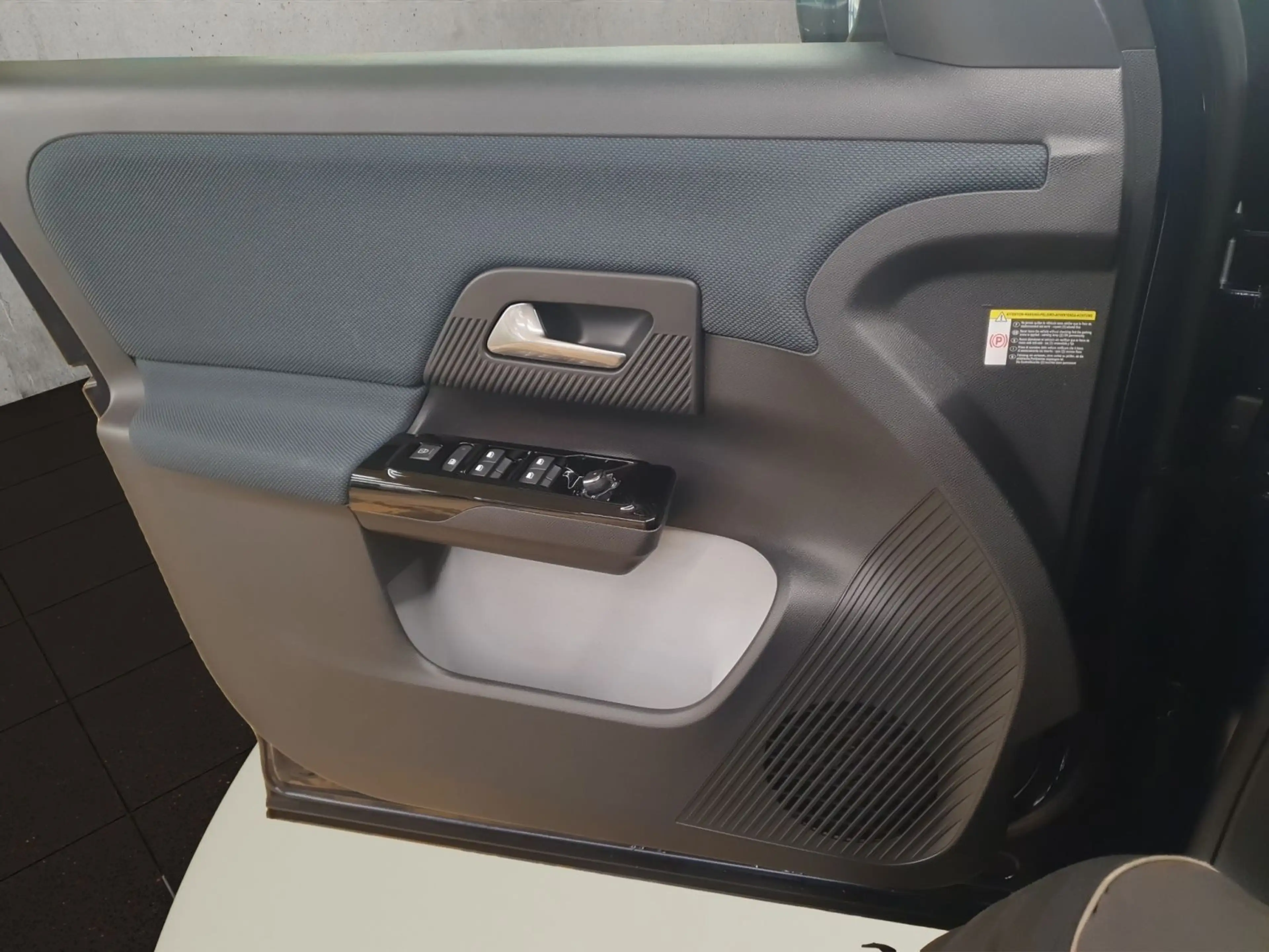 Citroen C5 Aircross Hybrid 145 MAX — photo 12