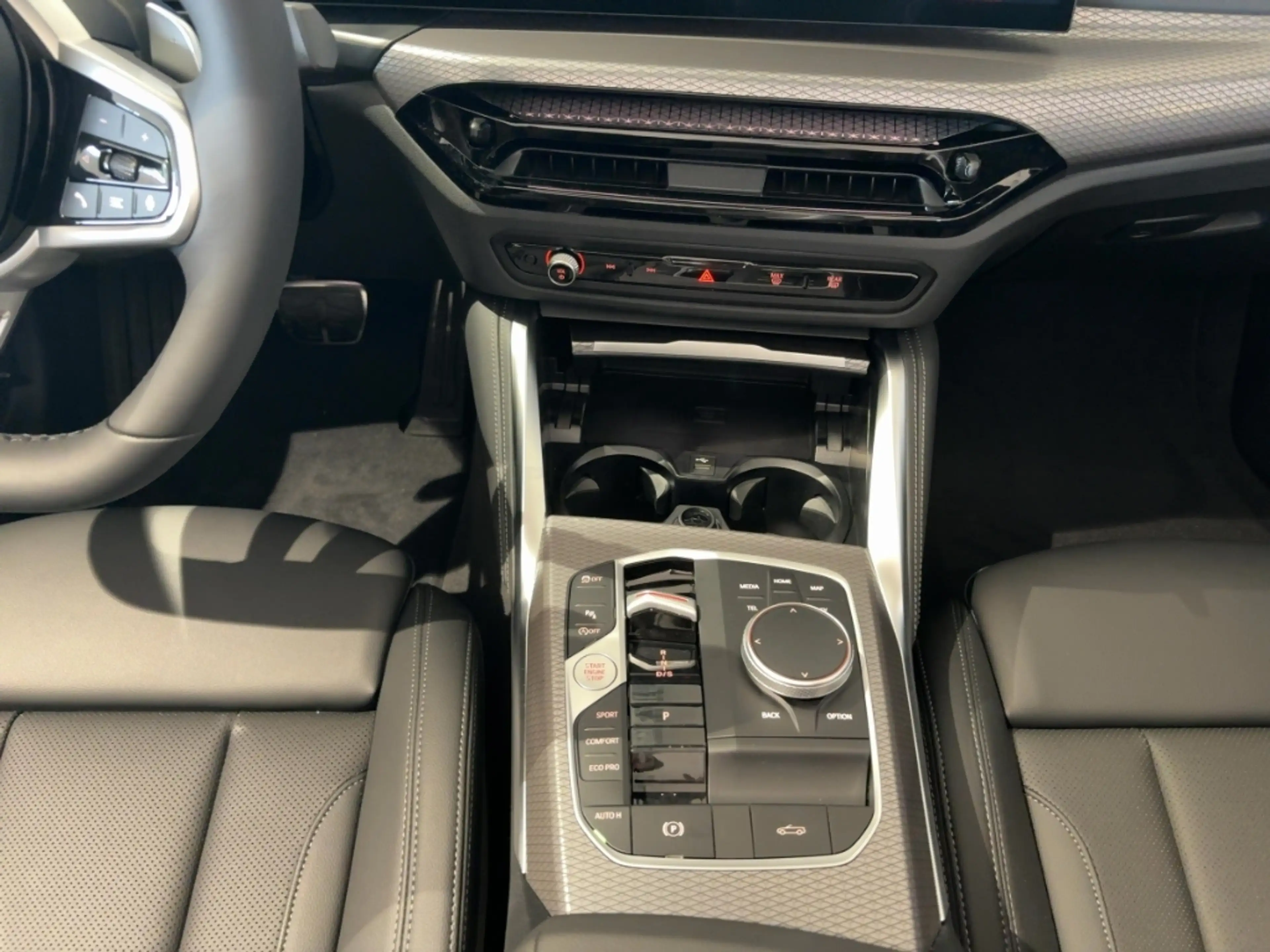 BMW 420 i Cabrio Sportpaket Navi Leder Digitales Cockpit M — photo 11