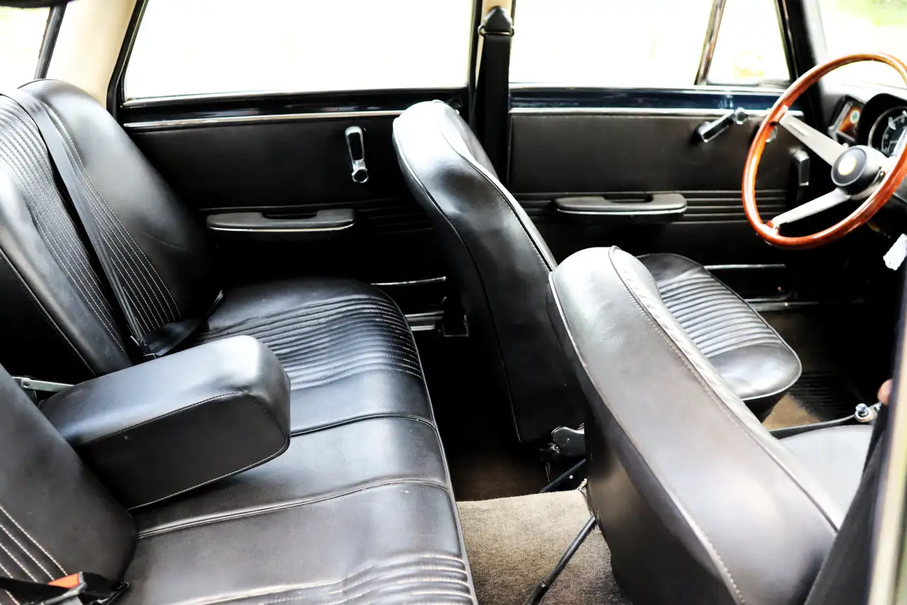 Alfa Romeo Giulia 1600 - Original Dutch Delivered, foto 12