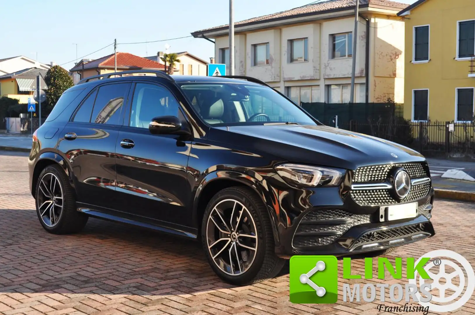 Mercedes-Benz GLE 350 de hybrid plug-in EQ 4Matic Premium Plus AMG Nero - 1