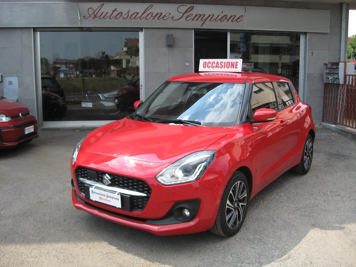 Suzuki Swift VI 2020 1.2h Top 2wd cvt SOLO KM 19.500 CERTIFIC Rosso - 1