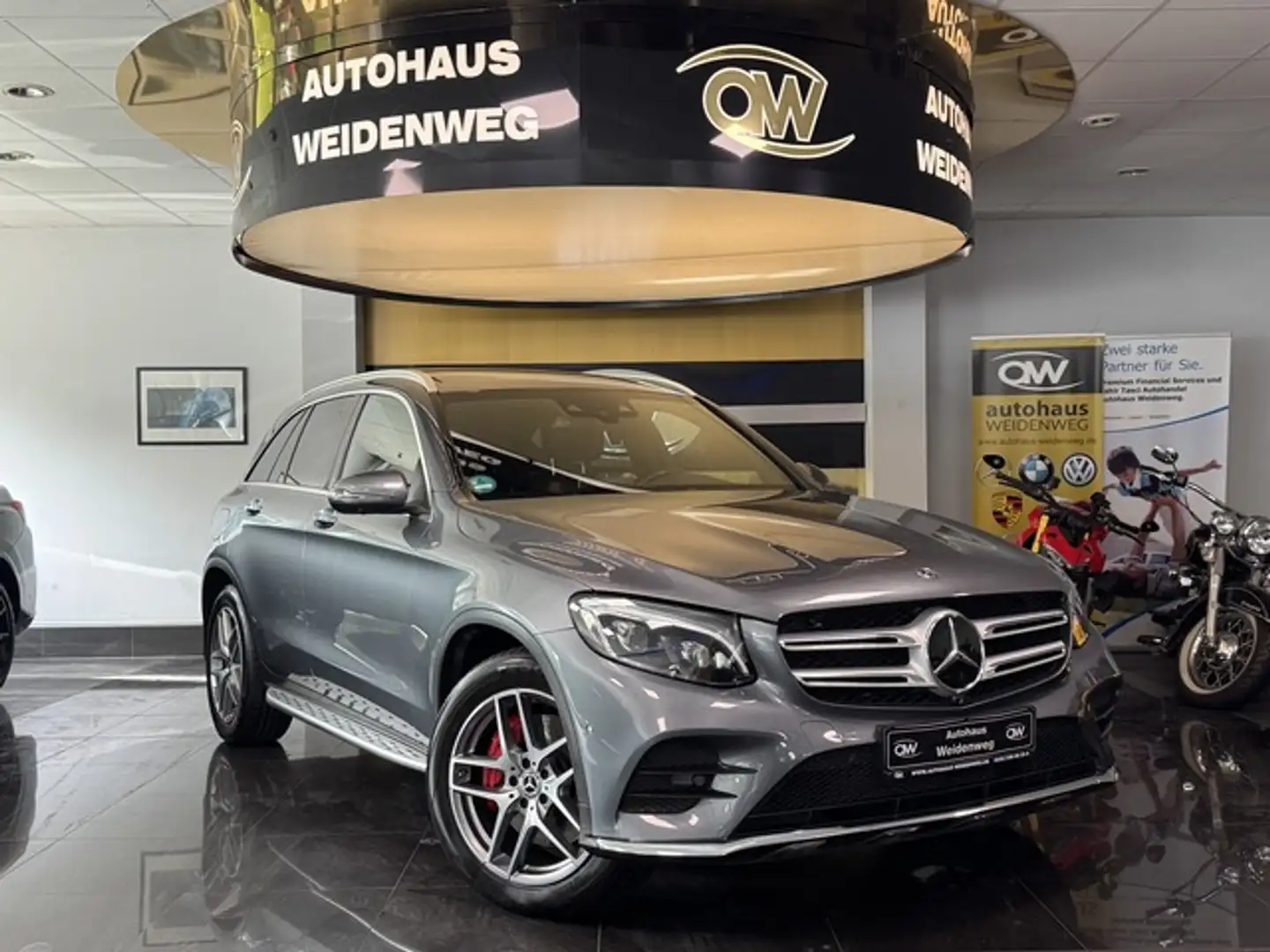 Mercedes-Benz GLC 350 d 4M AMG Designo Navi Pano Burme.LED CAM Gris - 1