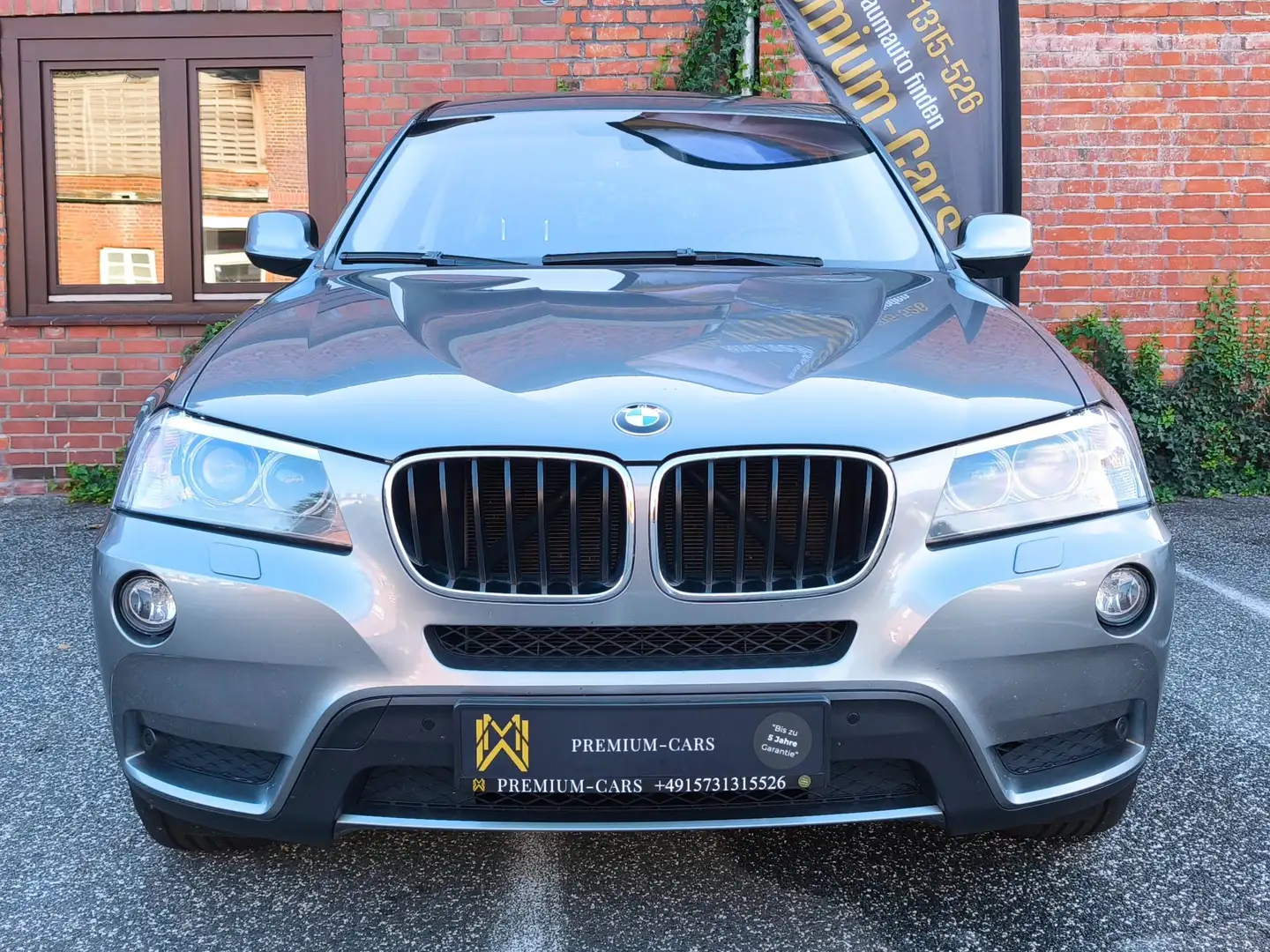 BMW X3 xDrive 20 d Automatik Insp.NEU+ bis zu 5J GARANTIE Grau - 2