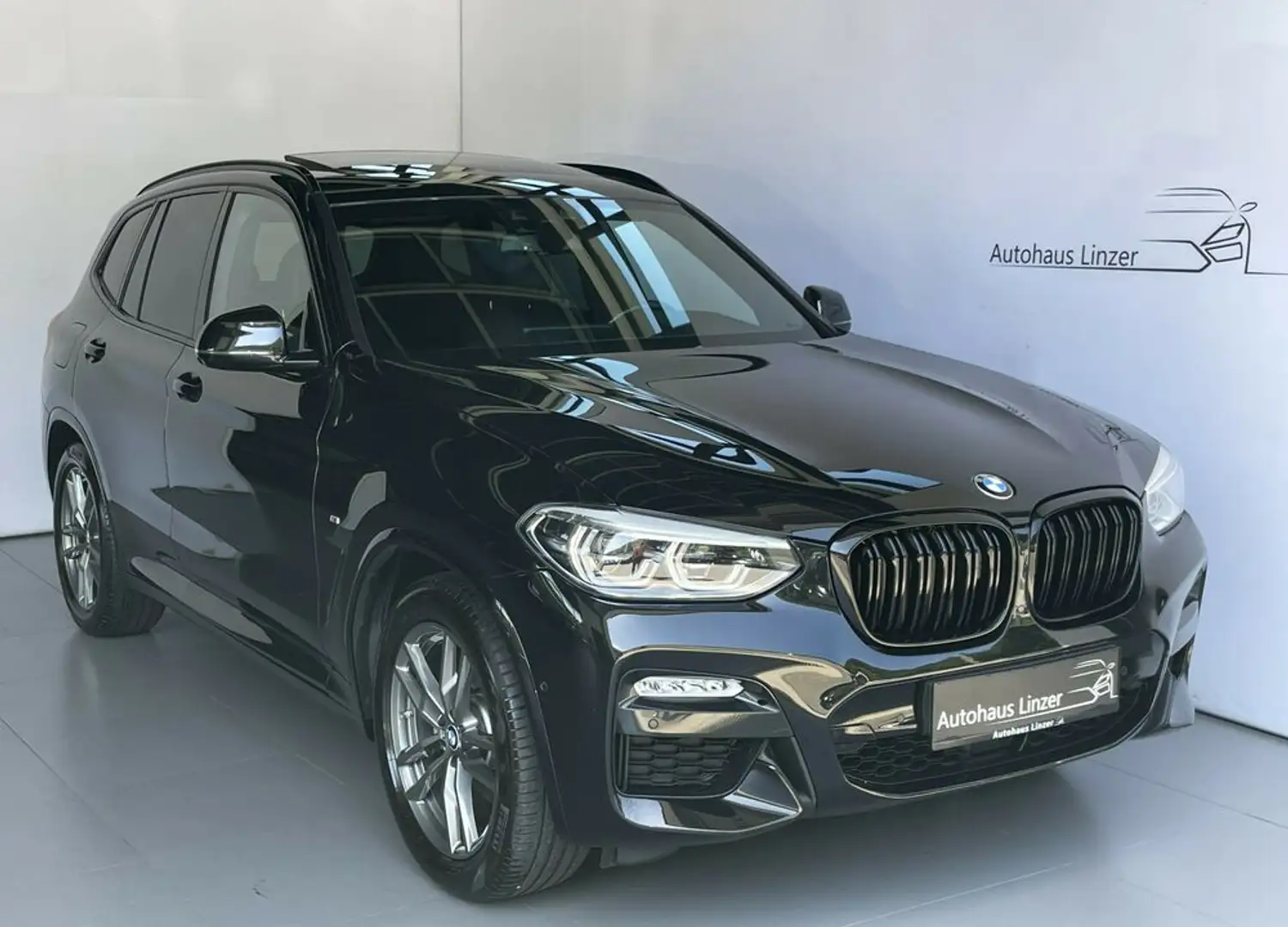 BMW X3 xDrive20d M *LED*PANO*AHK*StHz*360*H&K*ACC*HuD* Schwarz - 1