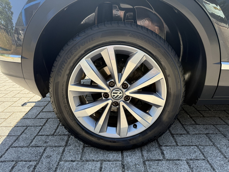 Volkswagen T-Roc 1.0 TSI | Navi | Trekhaak | Stoelverw. | Clima | A — photo 13