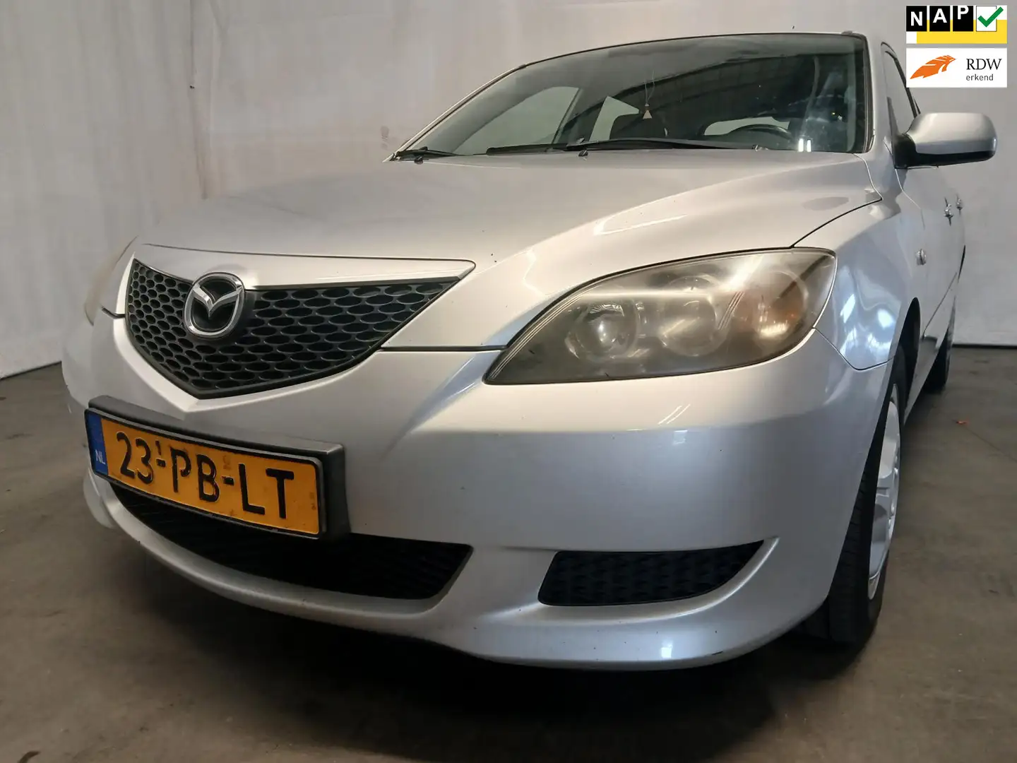 Mazda 3 Sport 1.4 Exclusive - Airco - Schade Grijs - 1